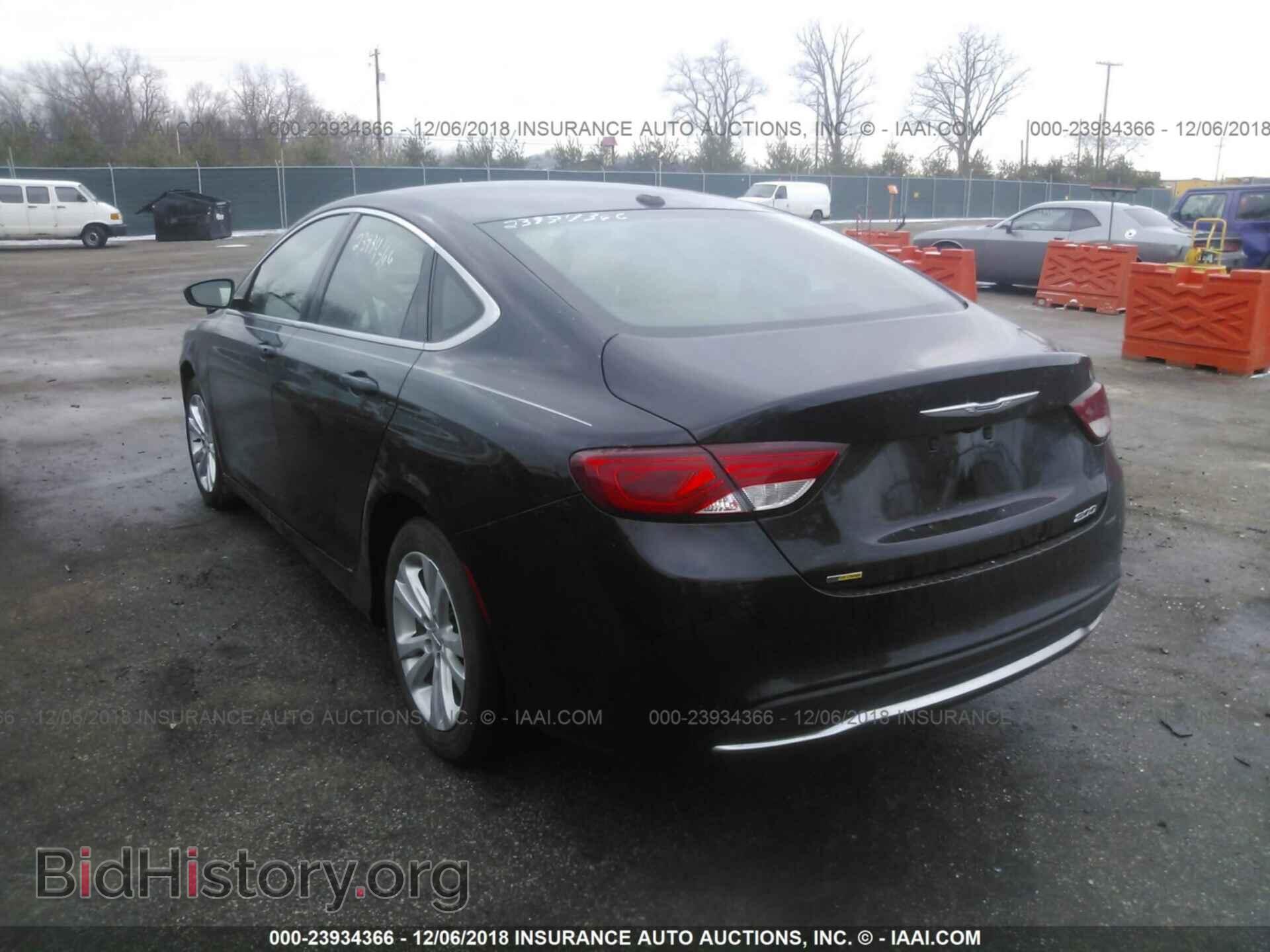 2015 CHRYSLER 200 - VIN: 1C3CCCABXFN650038 - Photo 3