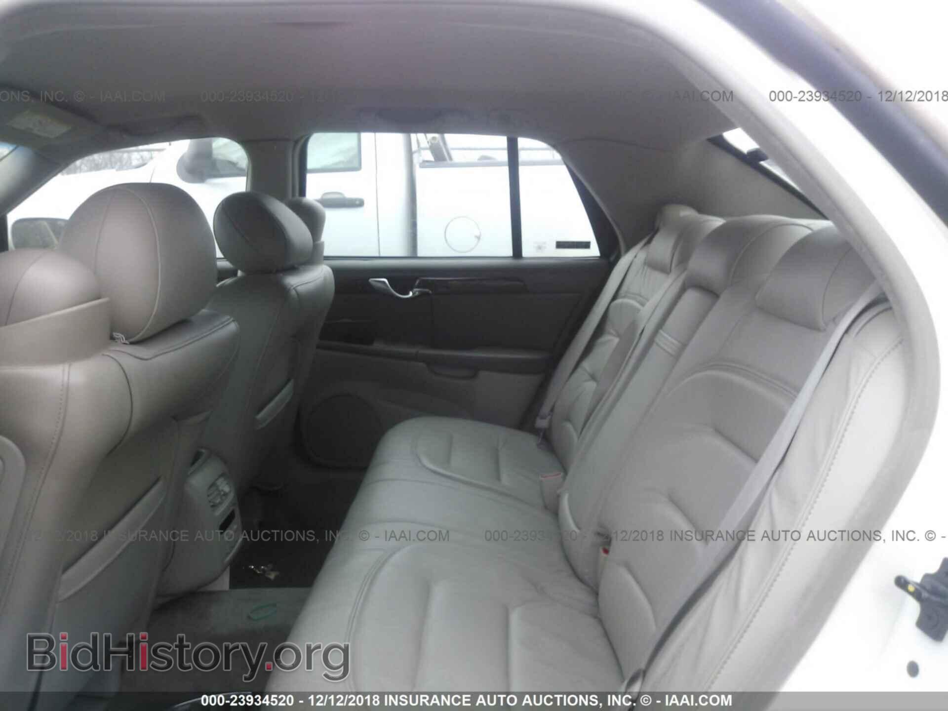2001 CADILLAC DEVILLE - VIN: 1G6KD54Y51U273720 - Фото 8