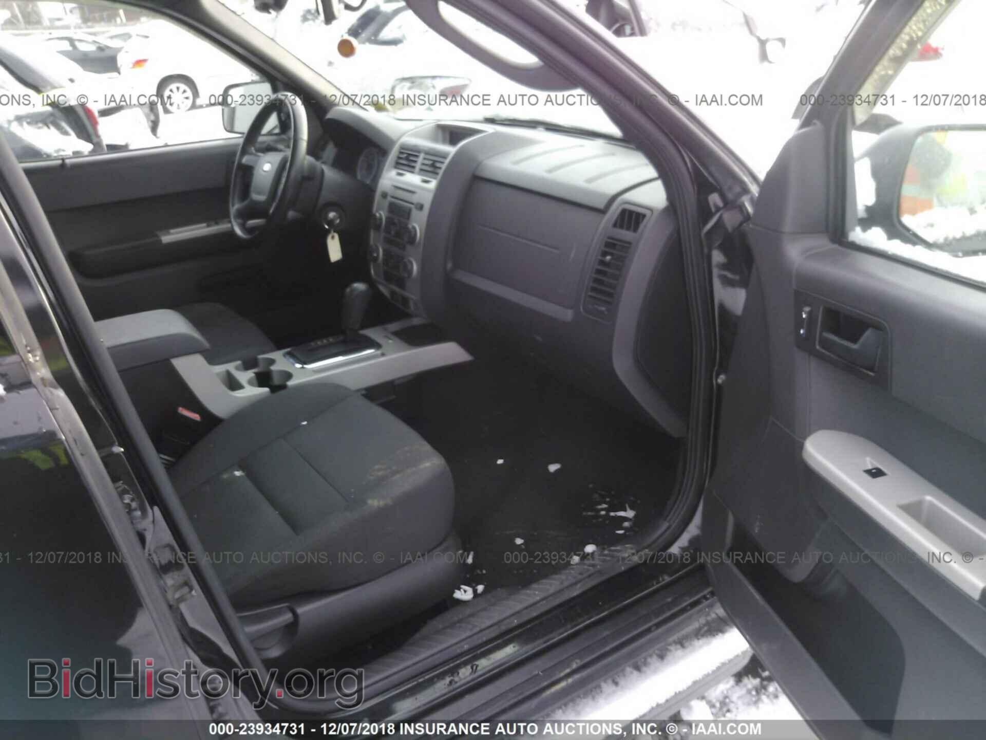 2011 FORD ESCAPE - VIN: 1FMCU9DG8BKA13207 - Photo 5