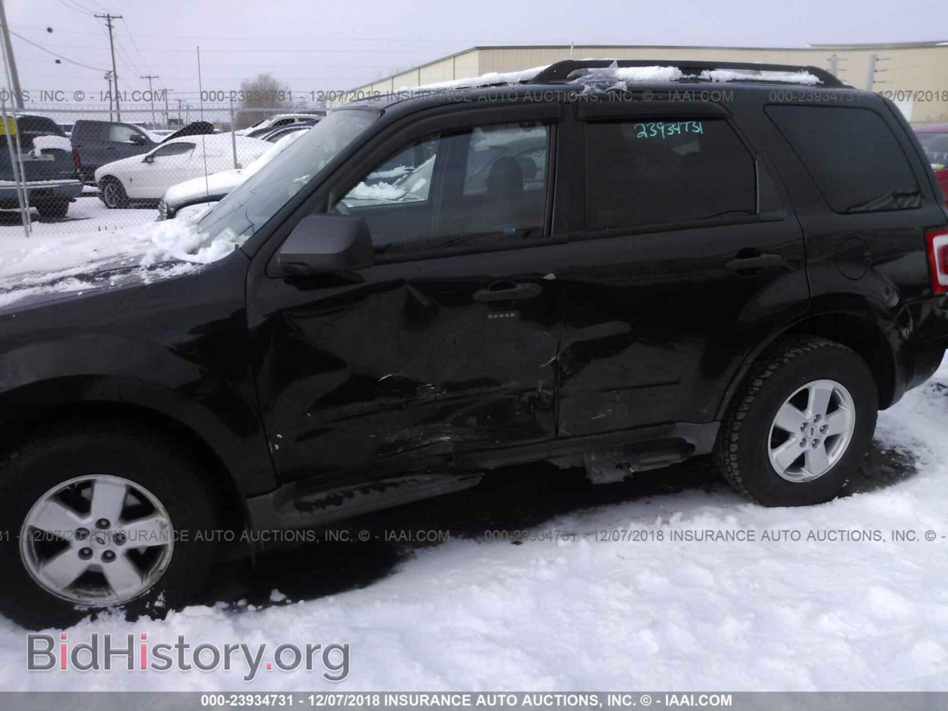 2011 FORD ESCAPE - VIN: 1FMCU9DG8BKA13207 - Photo 6