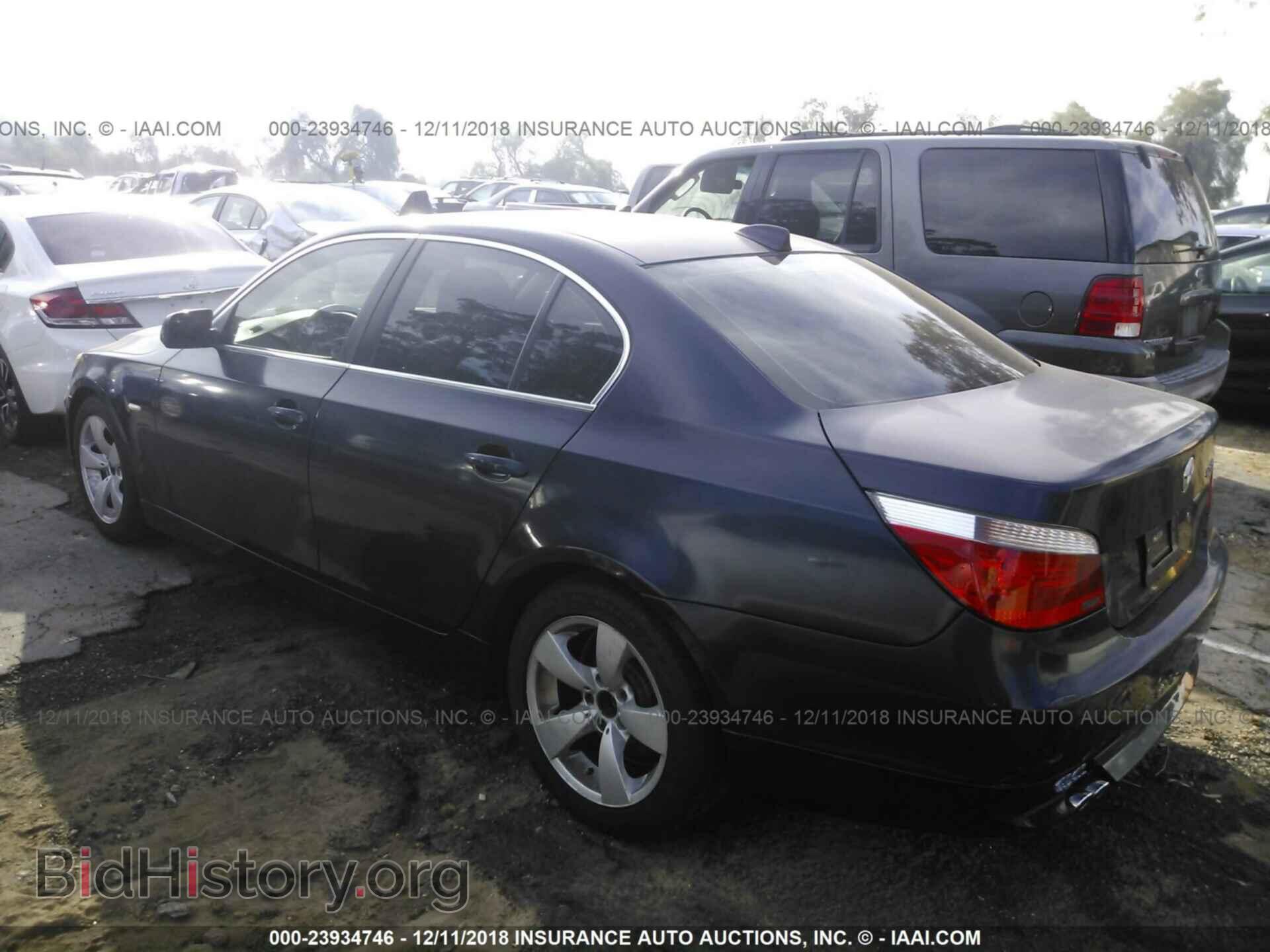 2004 BMW 530 - VIN: WBANA73514B065949 - Фото 3