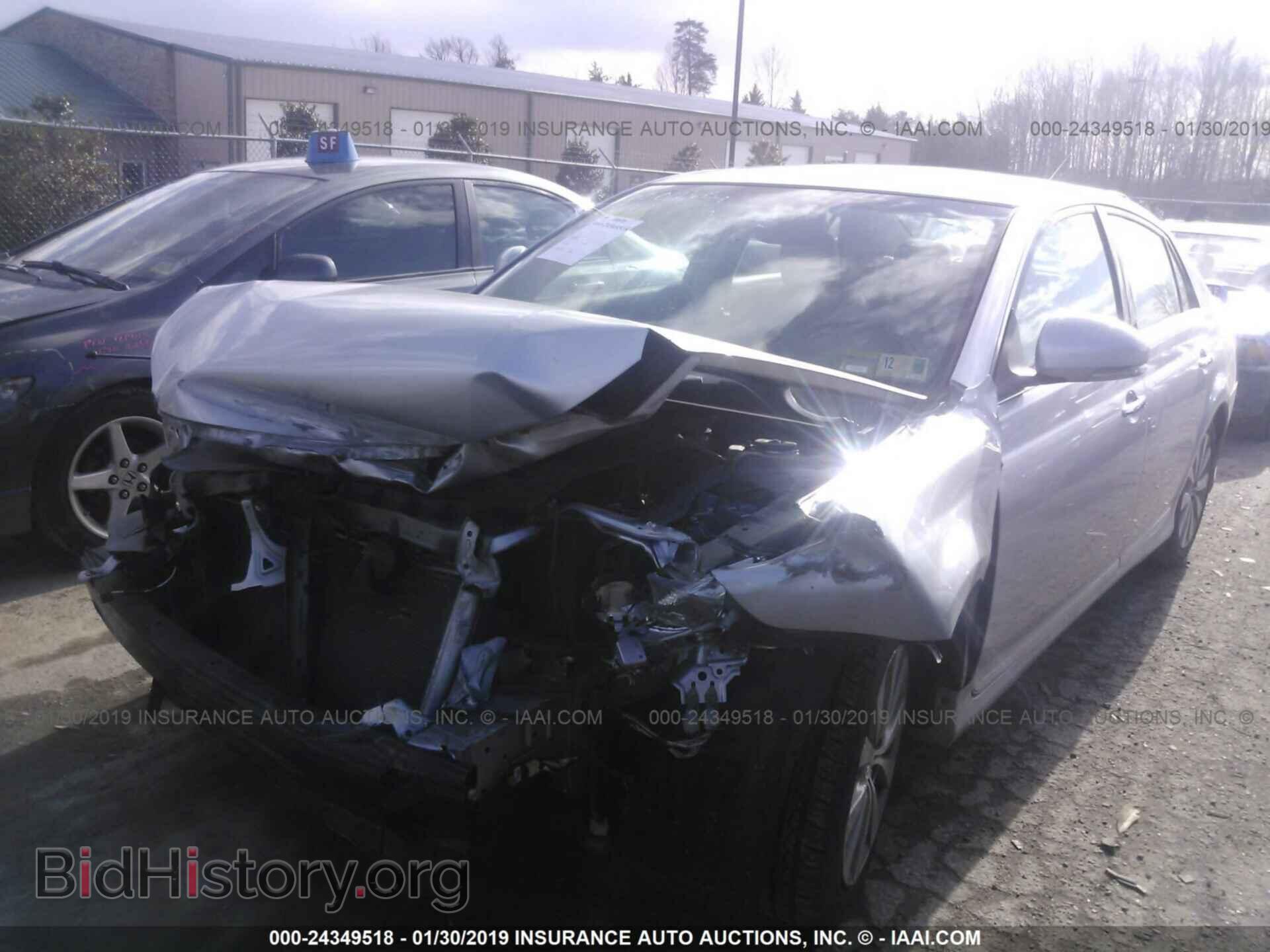 2011 TOYOTA AVALON - VIN: 4T1BK3DB2BU388064 - Фото 2