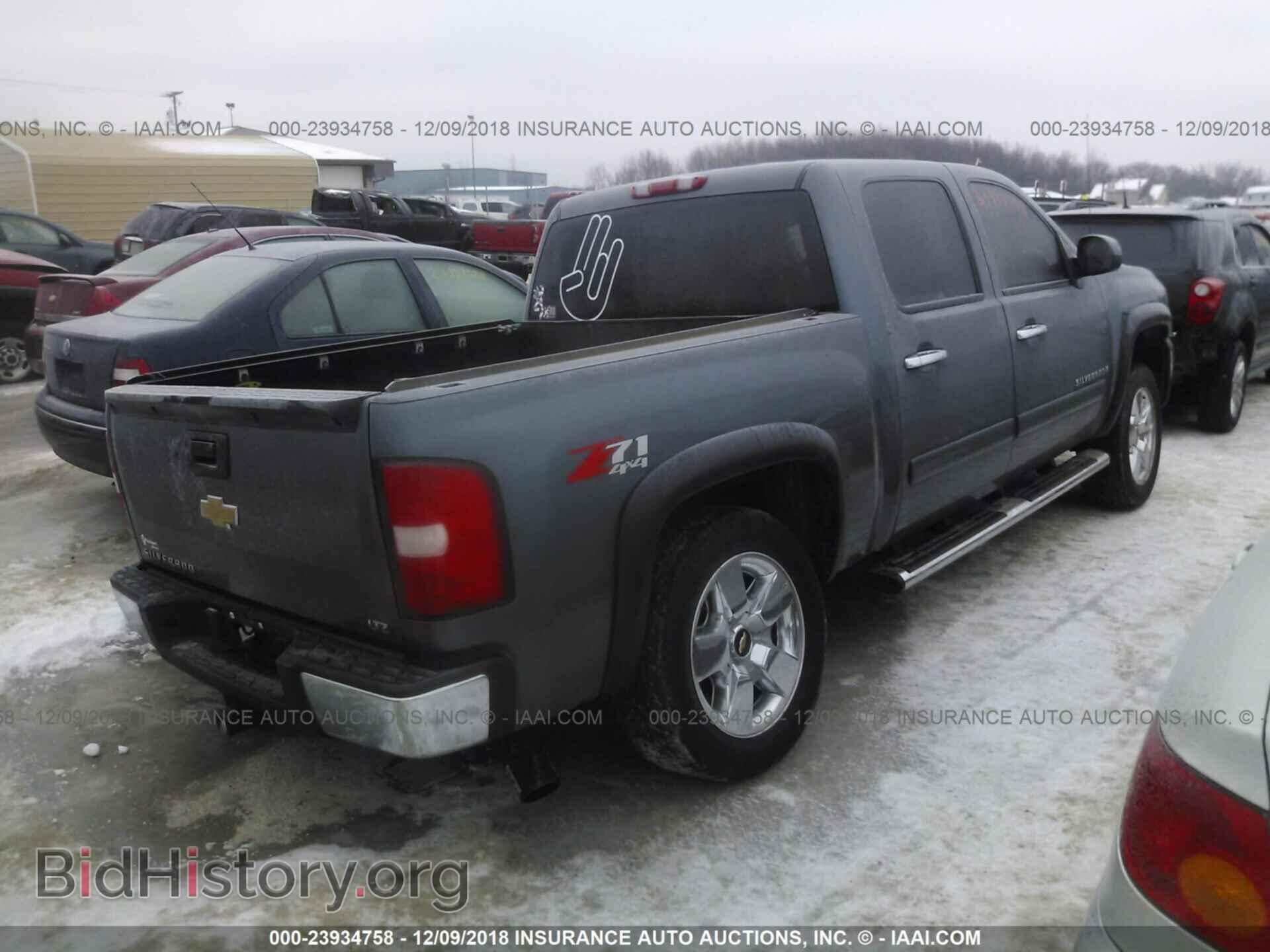 2007 CHEVROLET SILVERADO - VIN: 2GCEK13M571720221 - Фото 4
