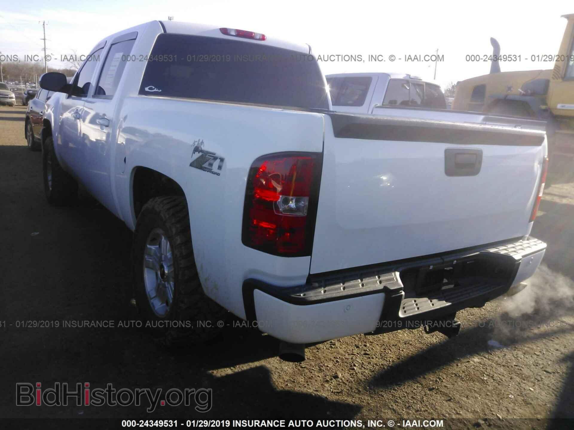 2013 CHEVROLET SILVERADO - VIN: 3GCPKSE71DG191908 - Фото 3