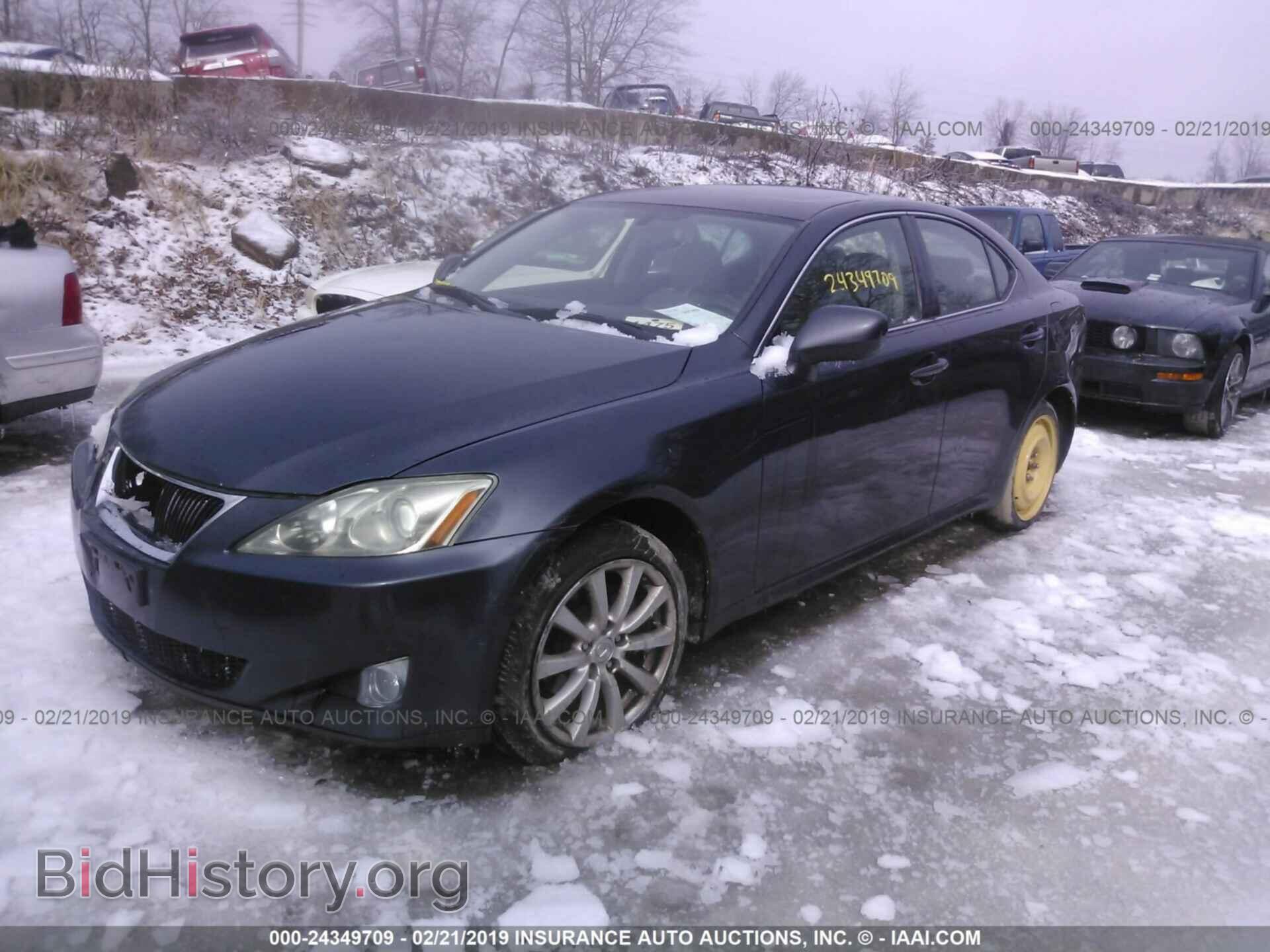 2008 LEXUS IS - VIN: JTHCK262685024490 - Photo 2