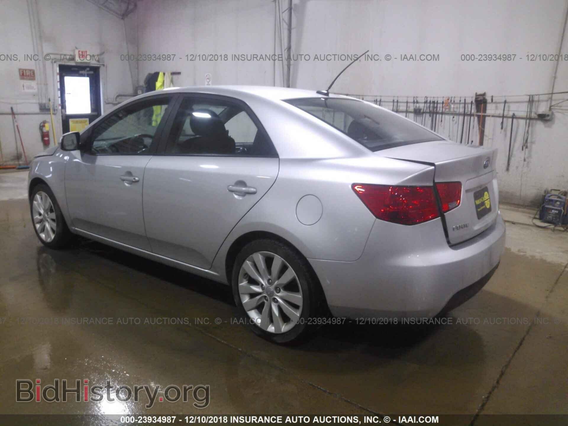 2011 KIA FORTE - VIN: KNAFW4A36B5421815 - Фото 3