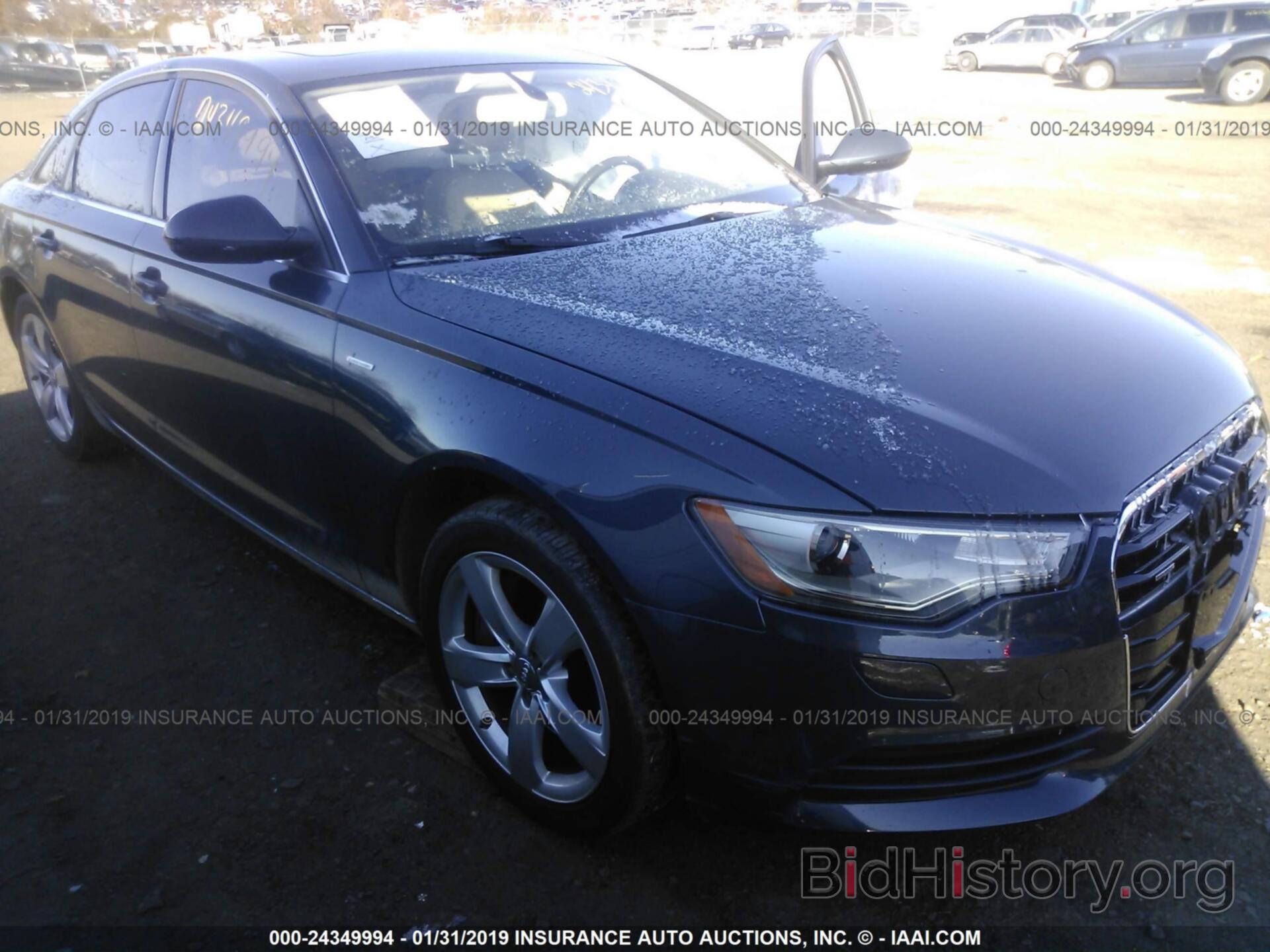 Photo WAUGGAFC1CN057555 - AUDI A6 2012