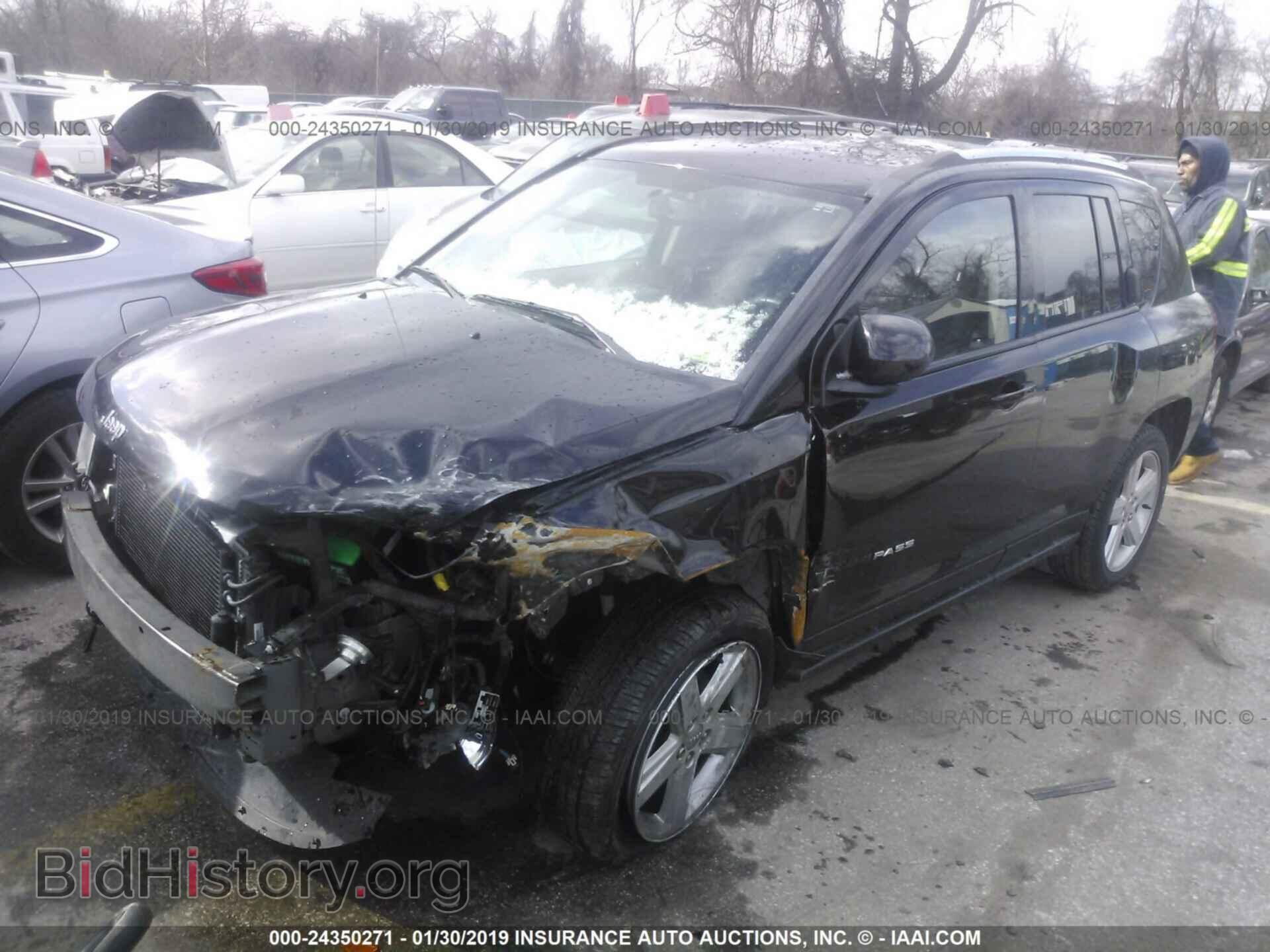 2014 JEEP COMPASS - VIN: 1C4NJCEA9ED786287 - Photo 2