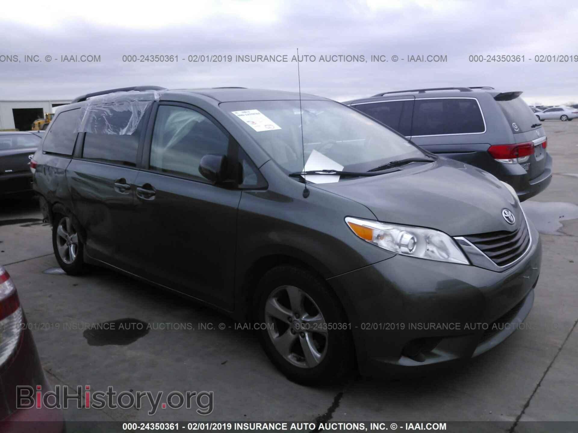 Фотография 5TDKK3DC9DS293313 - TOYOTA SIENNA 2013