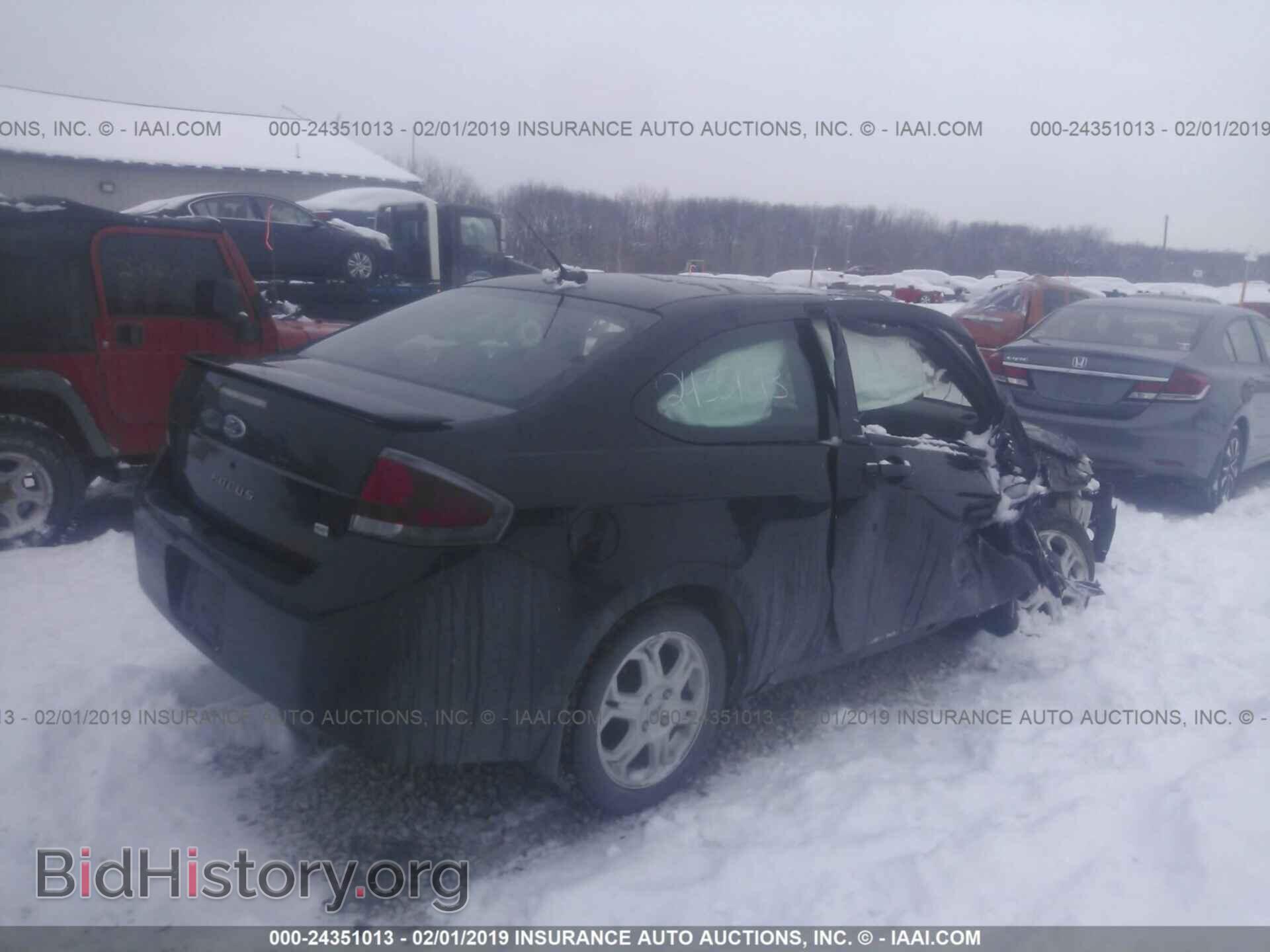2009 FORD FOCUS - VIN: 1FAHP32N39W226428 - Фото 4