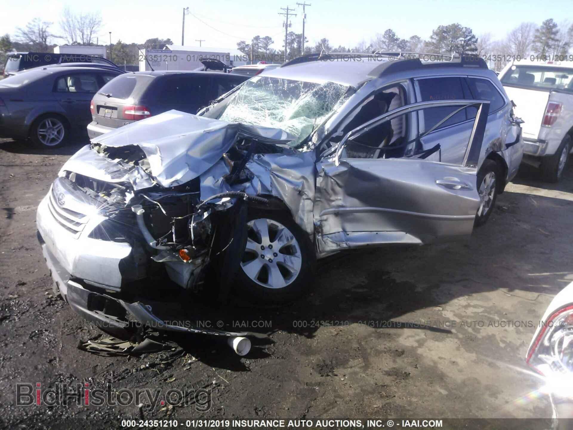2012 SUBARU OUTBACK - VIN: 4S4BRBCCXC3242051 - Photo 2