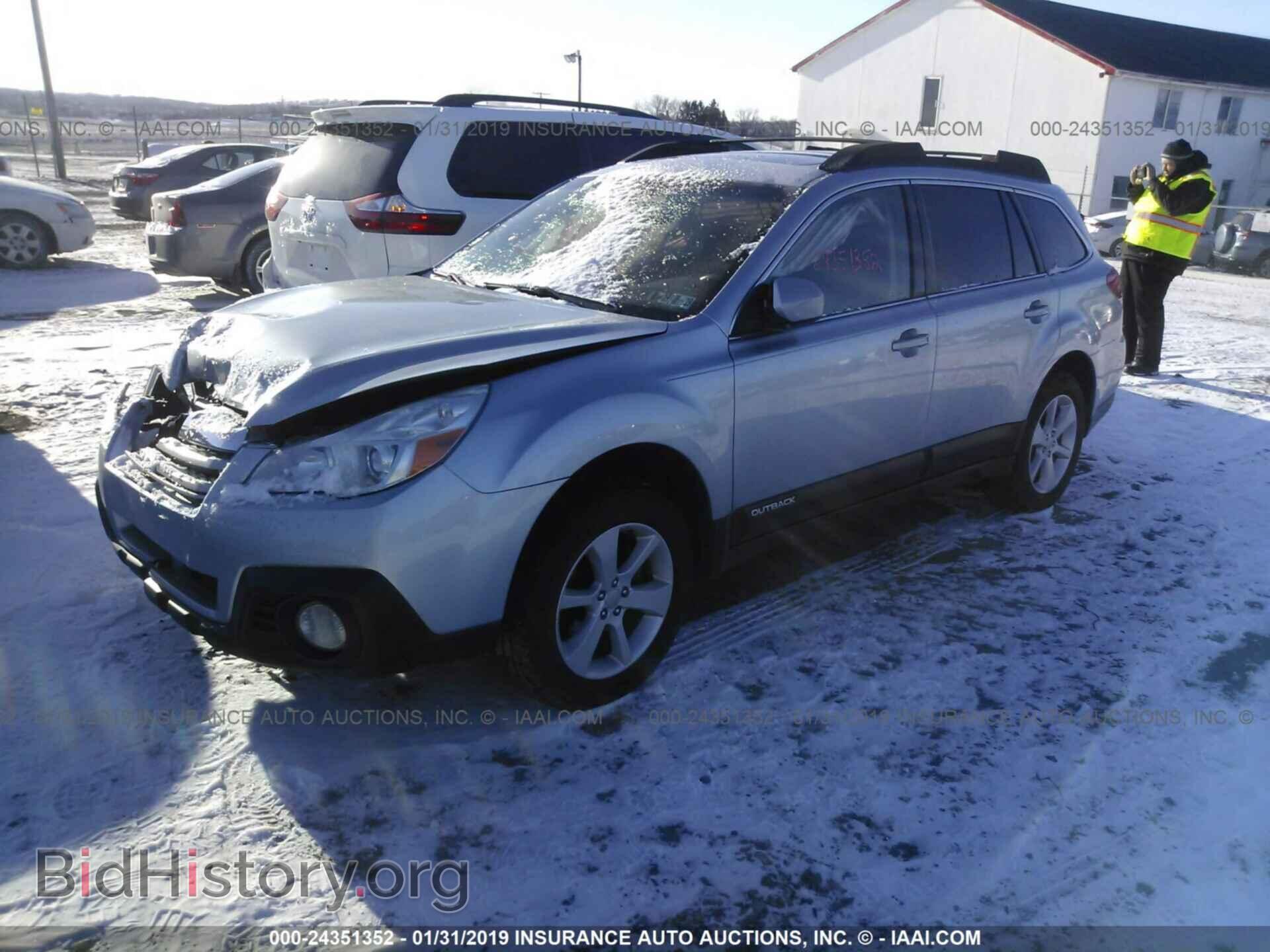 2014 SUBARU OUTBACK - VIN: 4S4BRBFC5E3298736 - Фото 2