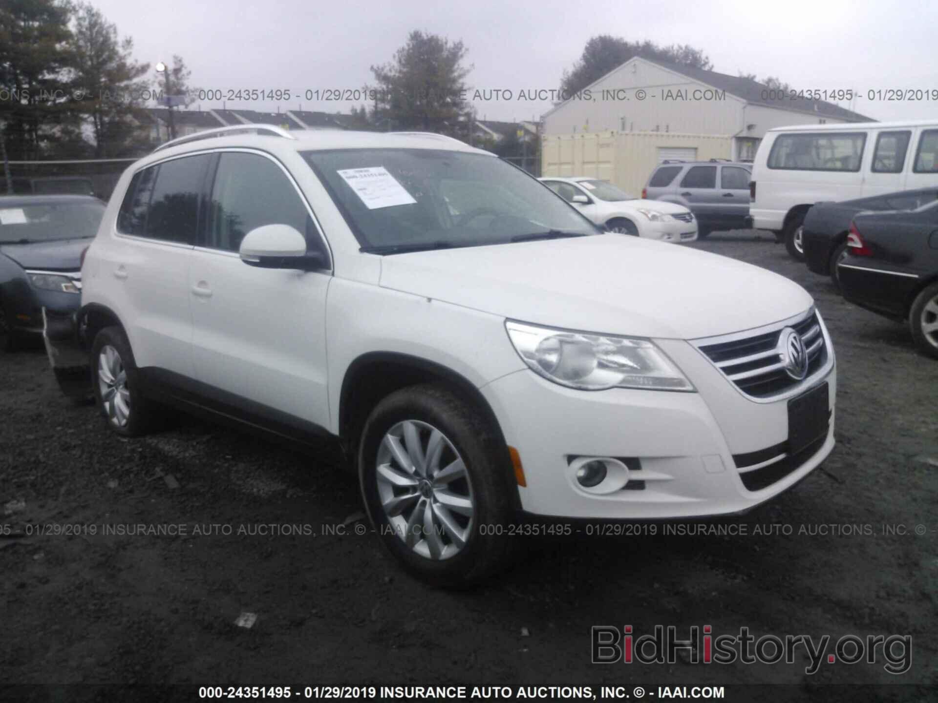 Photo WVGBV7AX0BW538658 - VOLKSWAGEN TIGUAN 2011