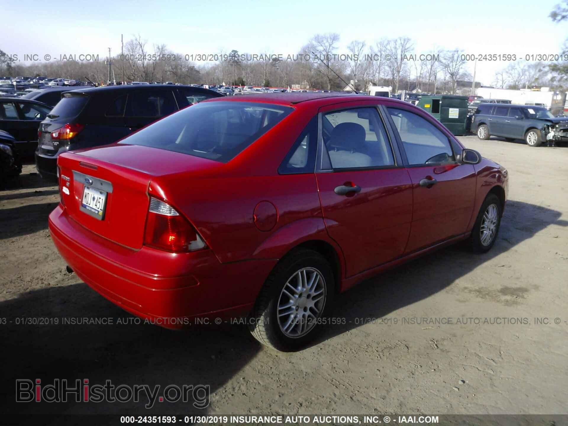 2007 FORD FOCUS - VIN: 1FAFP34N27W316624 - Фото 4