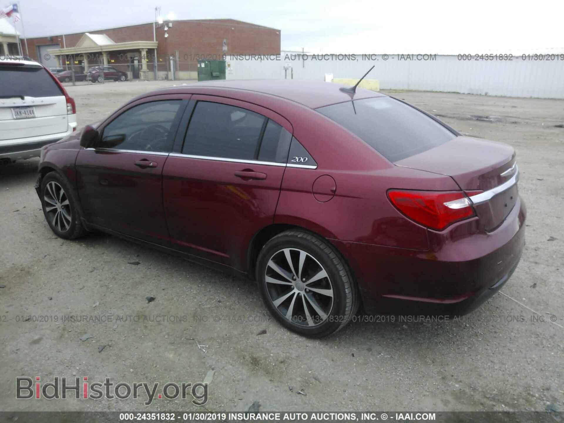 2014 CHRYSLER 200 - VIN: 1C3CCBBB2EN153251 - Фото 3