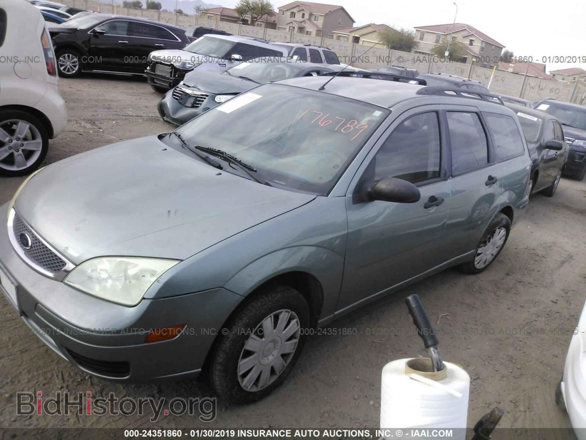 2005 FORD FOCUS - VIN: 1FAFP36N35W115986 - Фото 2