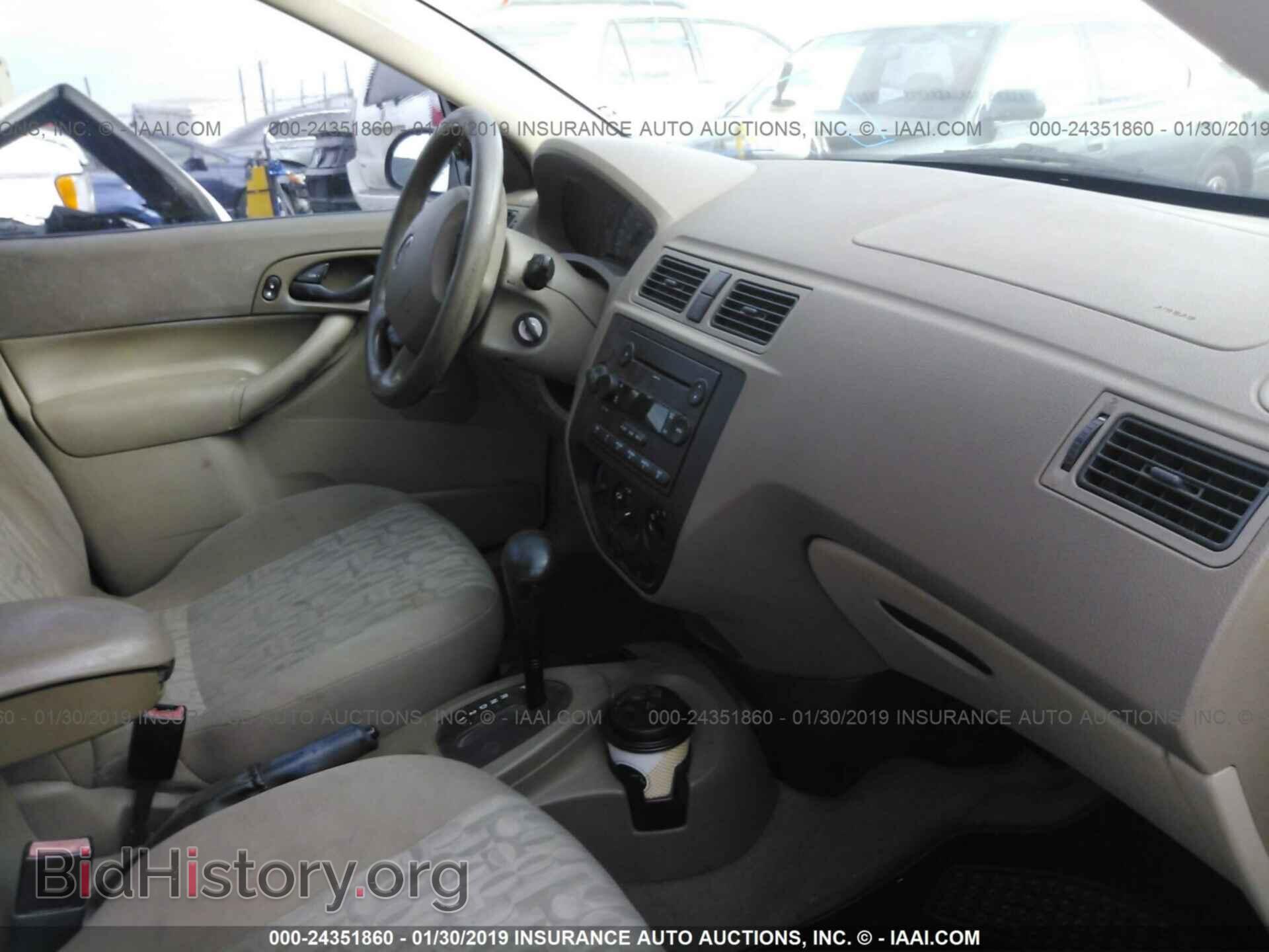 2005 FORD FOCUS - VIN: 1FAFP36N35W115986 - Фото 5
