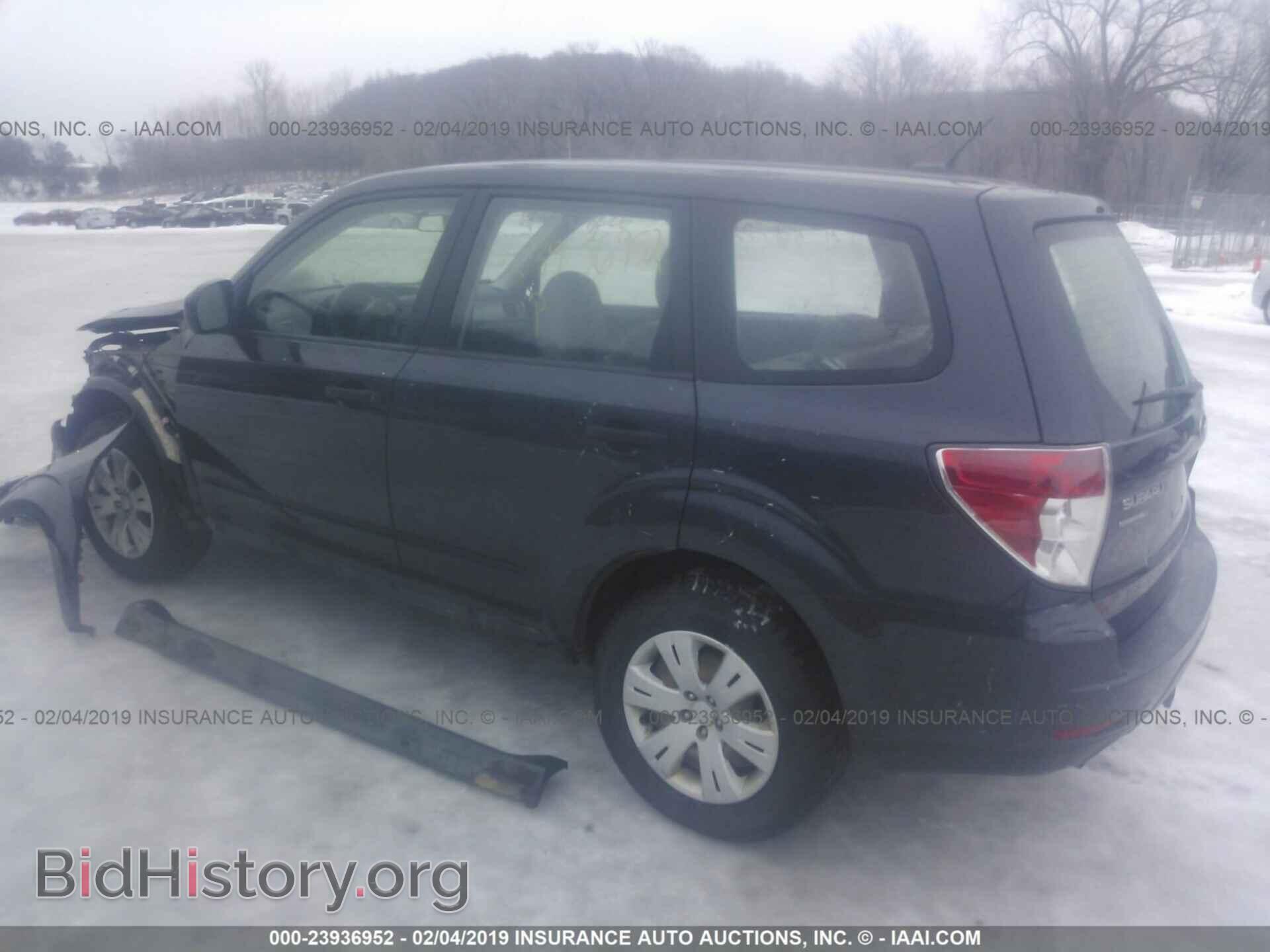 2013 SUBARU FORESTER - VIN: JF2SHBAC5DH434218 - Фото 3