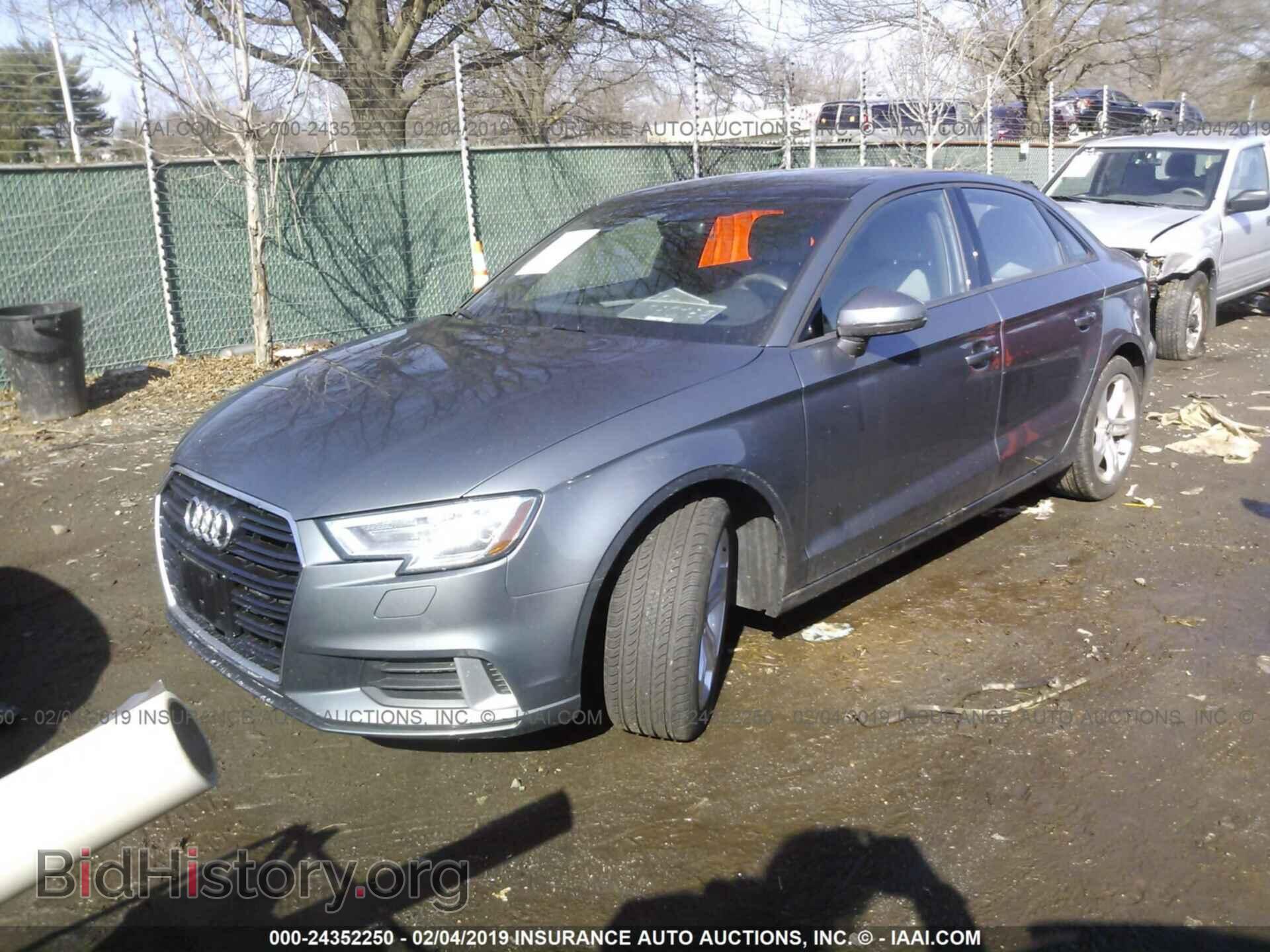 2017 AUDI A3 - VIN: WAUAUGFF1H1047876 - Фото 2