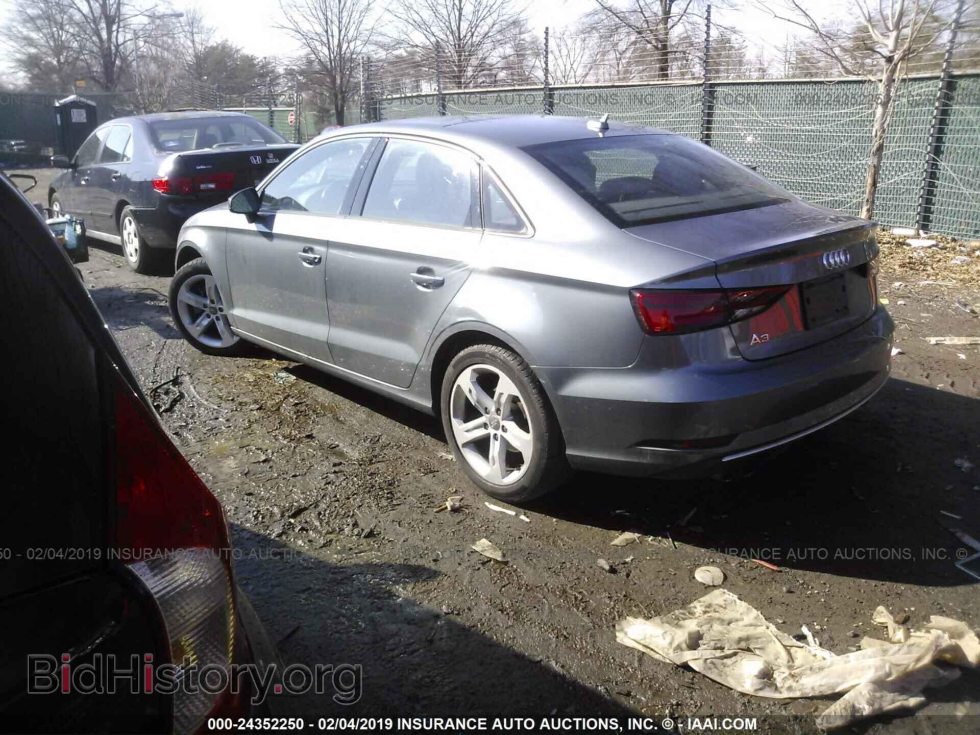 2017 AUDI A3 - VIN: WAUAUGFF1H1047876 - Фото 3