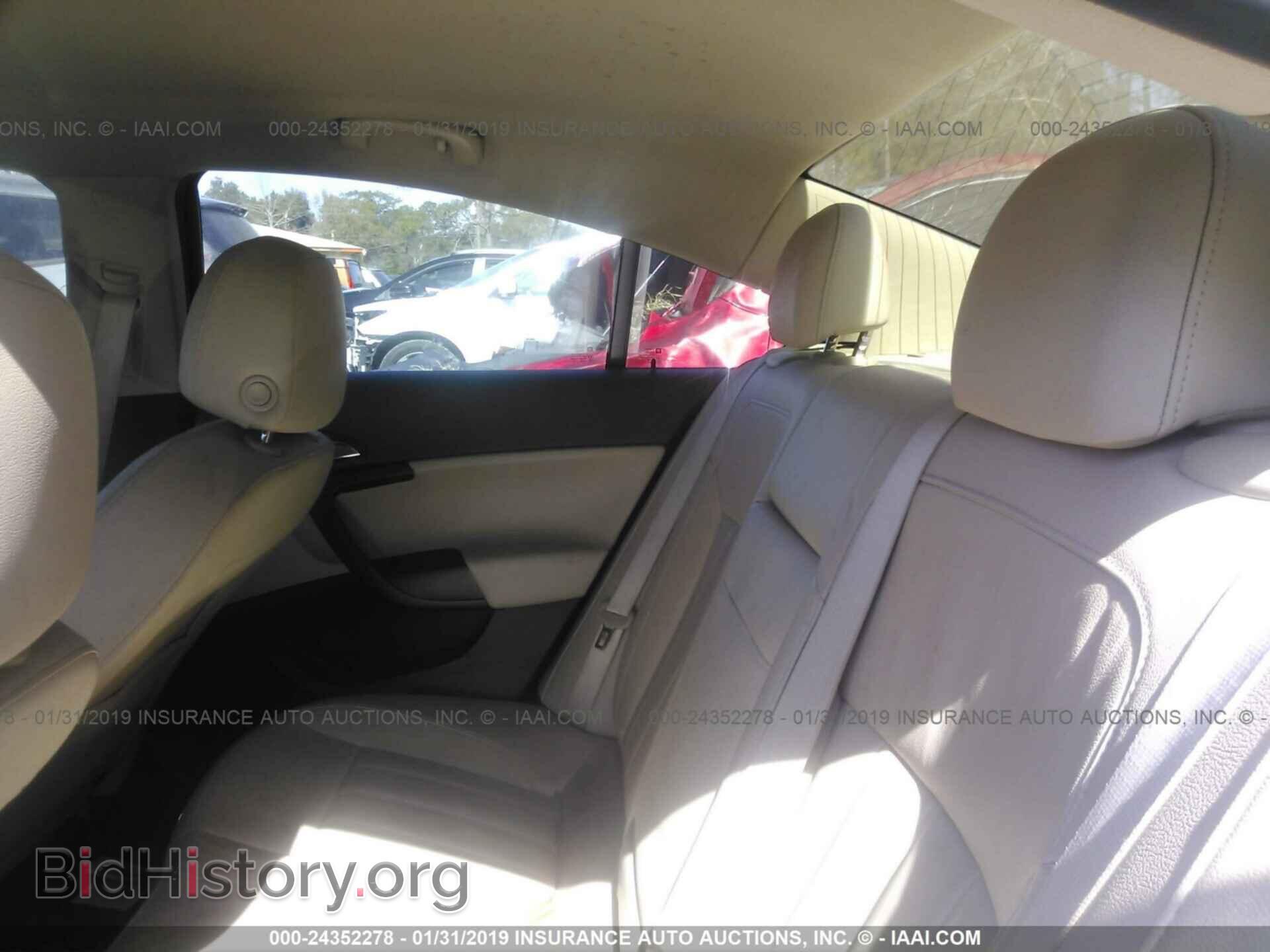 2011 BUICK REGAL - VIN: W04GN5EC8B1107627 - Фото 8