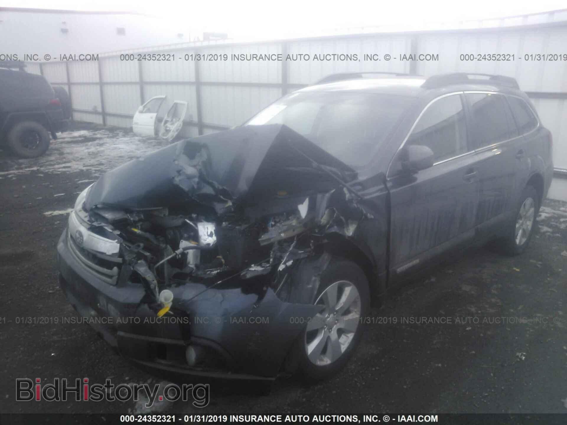 2012 SUBARU OUTBACK - VIN: 4S4BRBCCXC3263689 - Фото 2