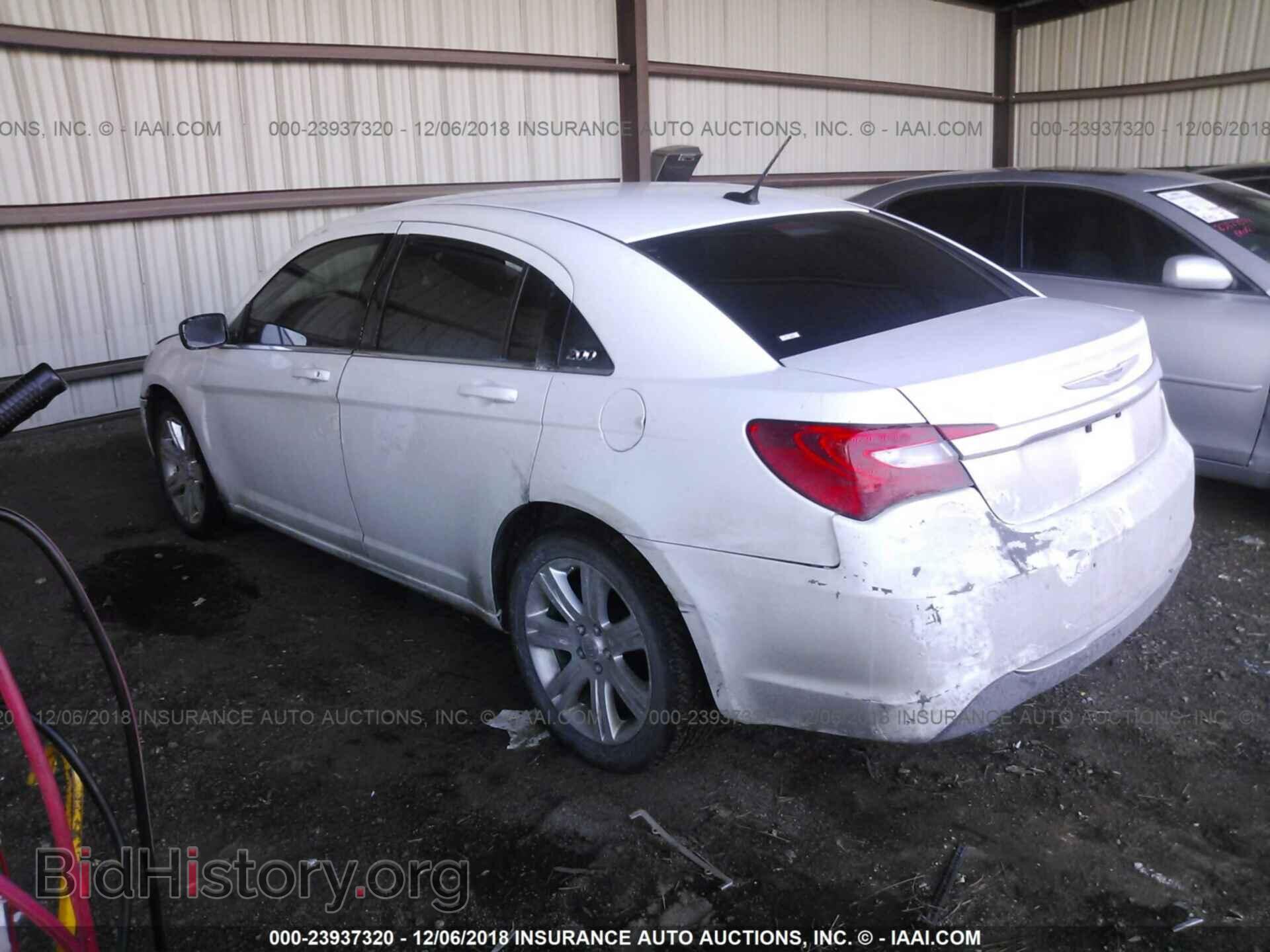2011 CHRYSLER 200 - VIN: 1C3BC1FB8BN613749 - Photo 3