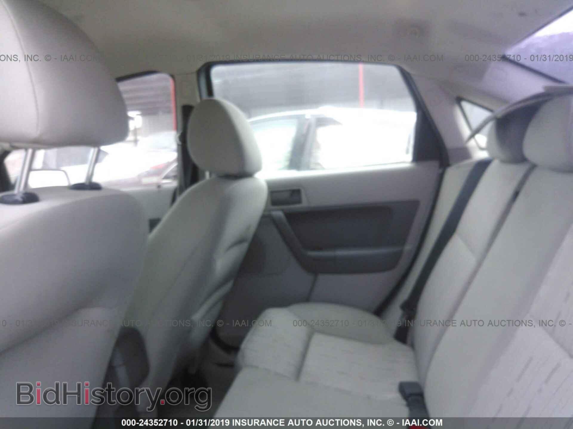 2011 FORD FOCUS - VIN: 1FAHP3FN9BW134689 - Фото 8