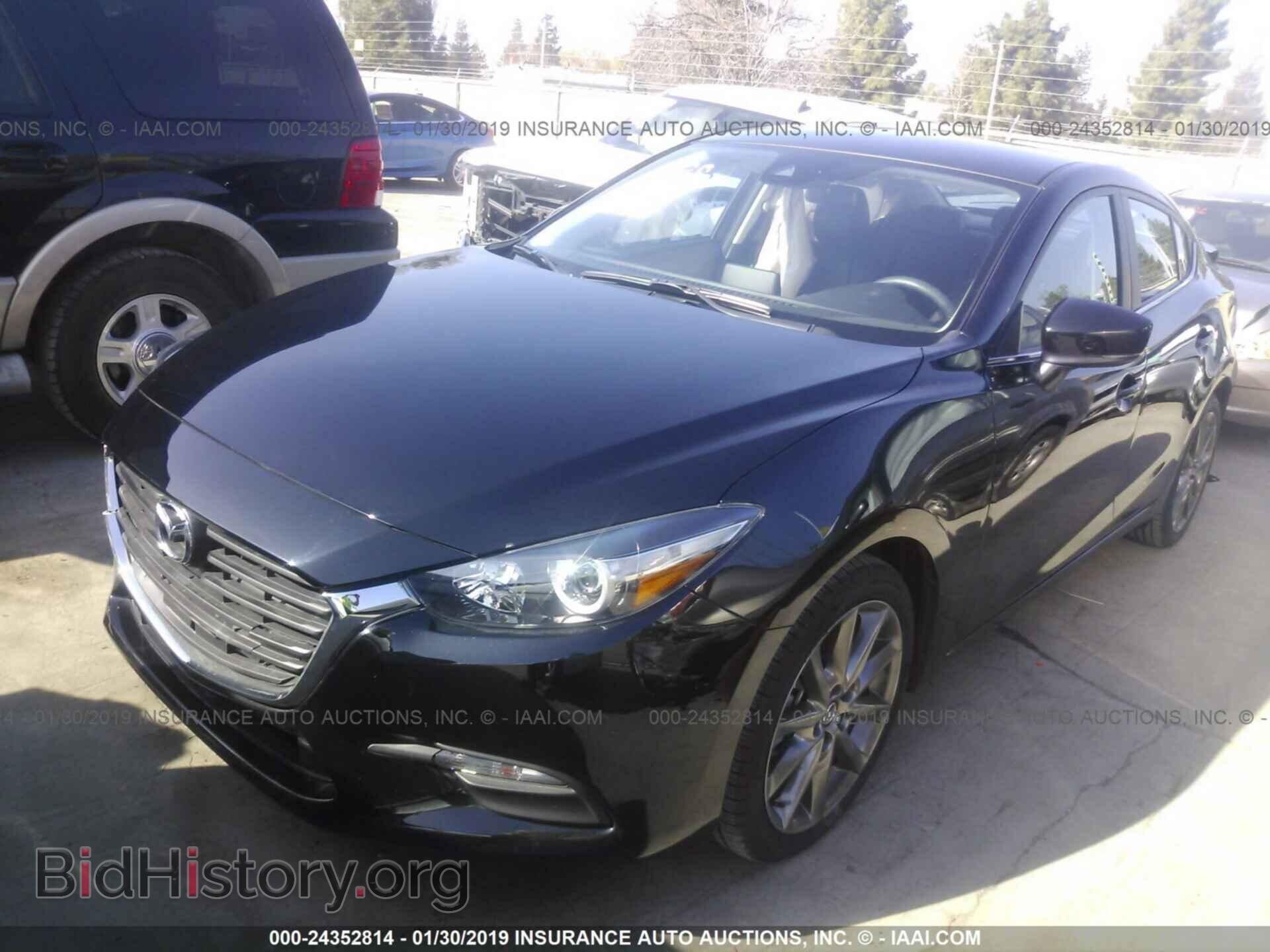 2018 MAZDA 3 - VIN: 3MZBN1V34JM253885 - Фото 2