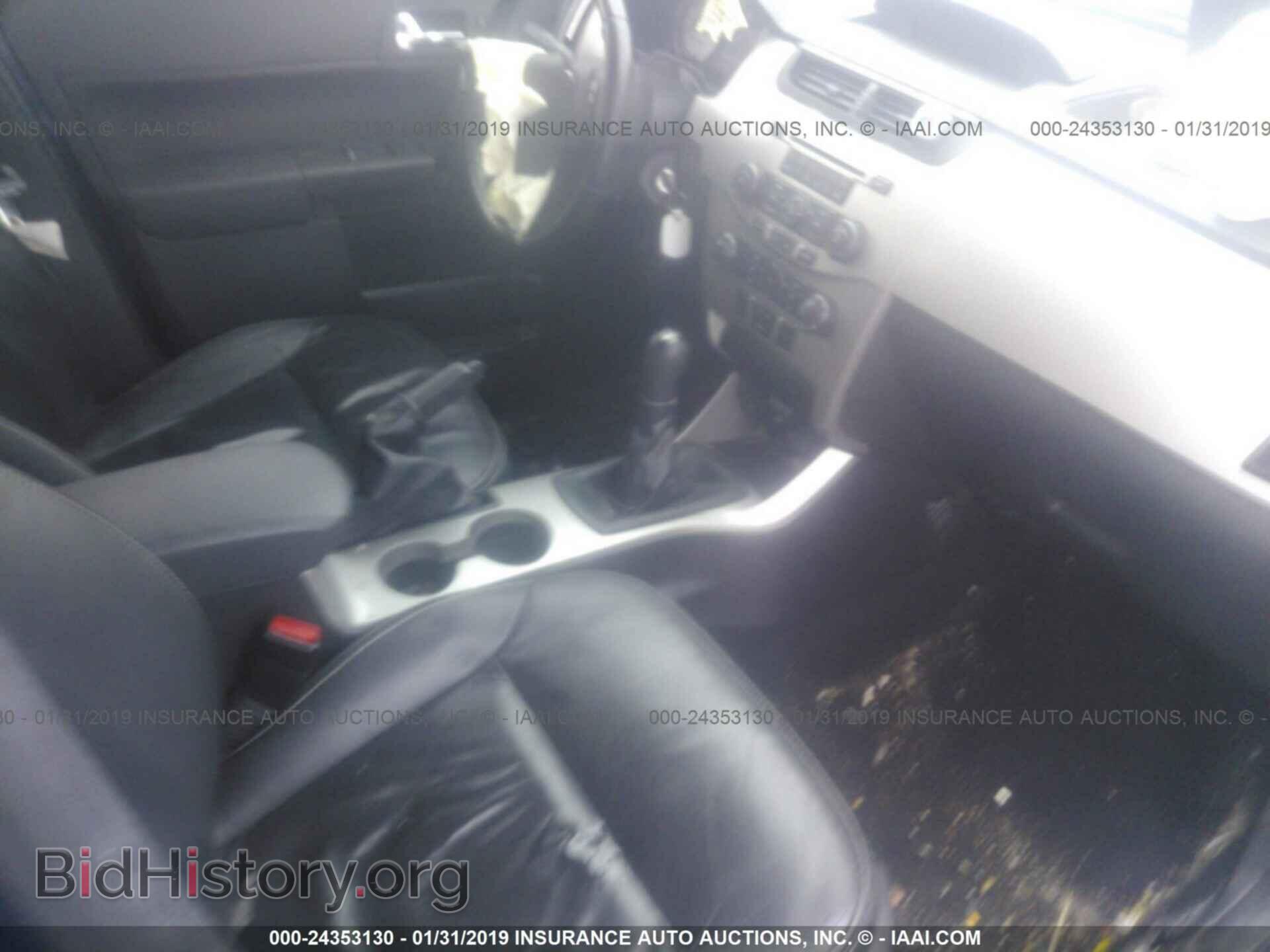 2008 FORD FOCUS - VIN: 1FAHP35N48W258802 - Photo 5