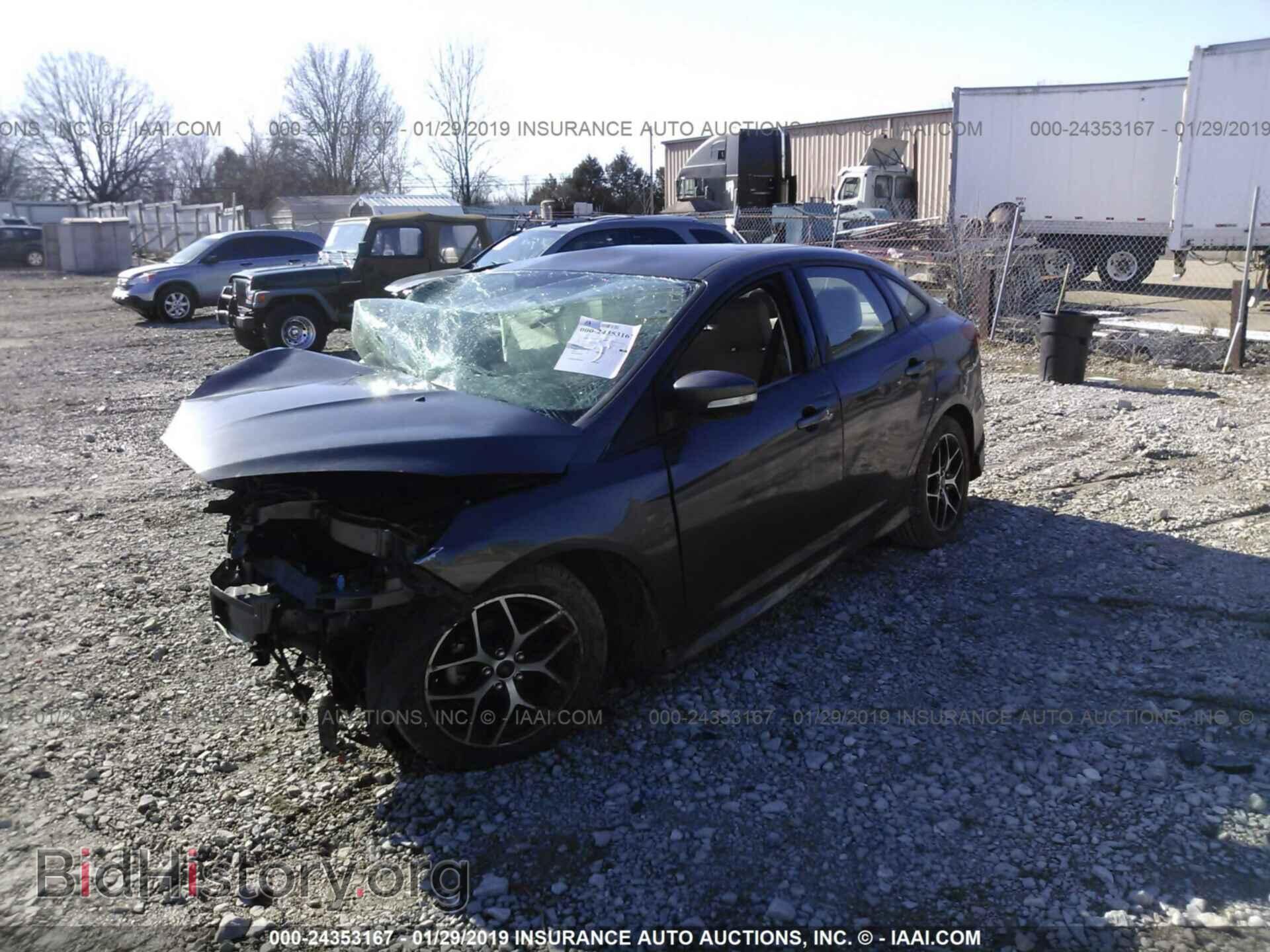 2015 FORD FOCUS - VIN: 1FADP3F20FL214958 - Photo 2