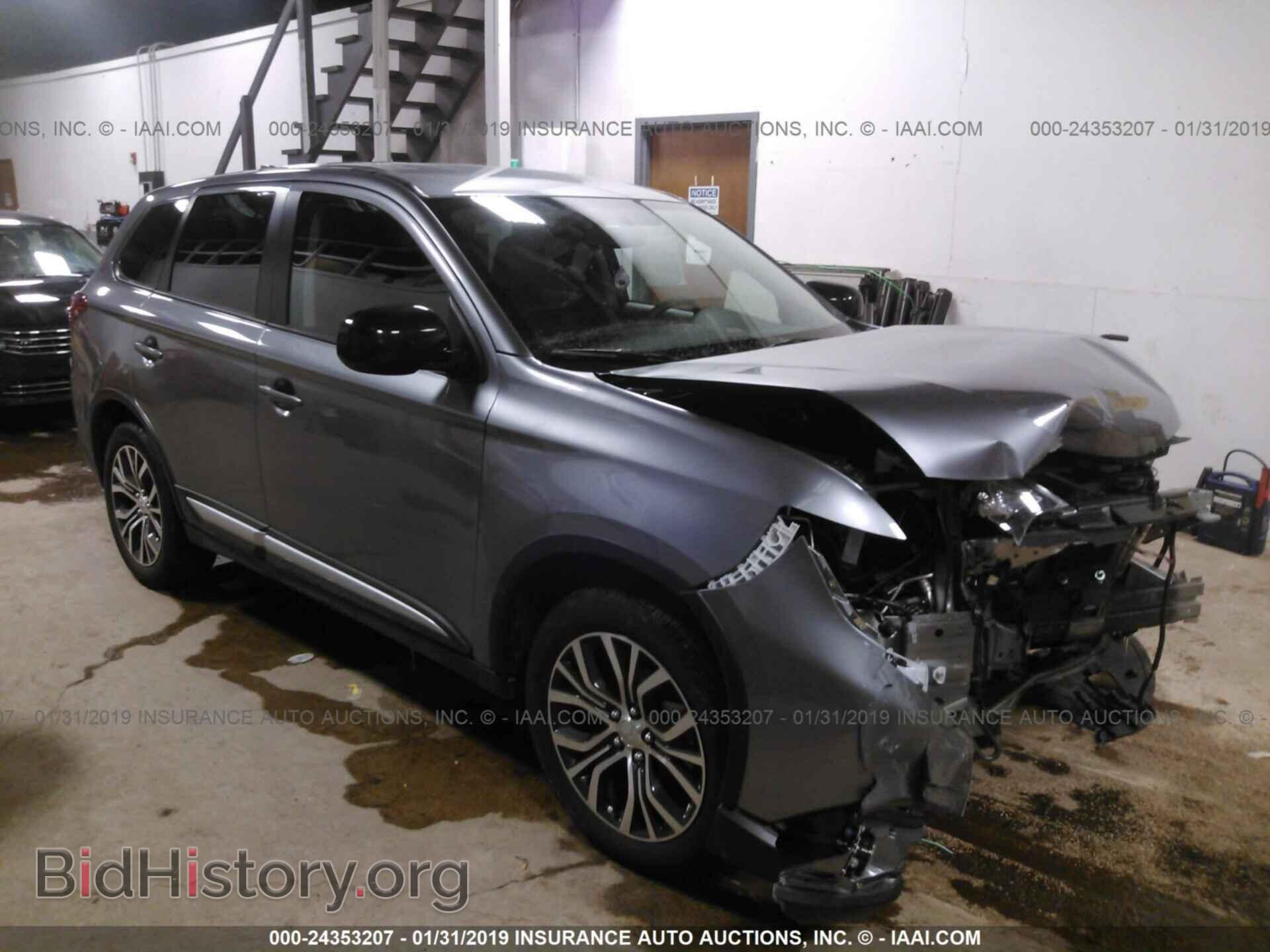 Photo JA4AD2A39JZ064073 - MITSUBISHI OUTLANDER 2018