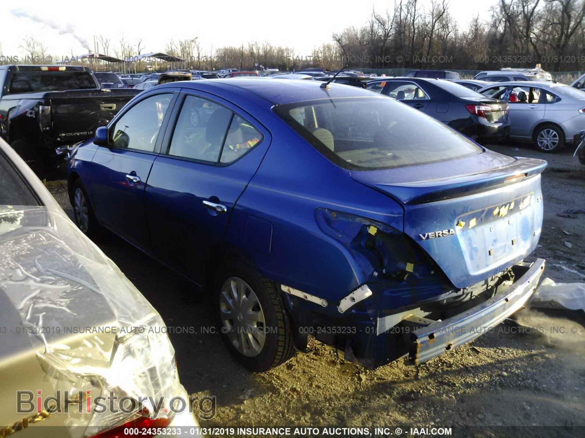2013 NISSAN VERSA - VIN: 3N1CN7AP1DL843610 - Фото 3