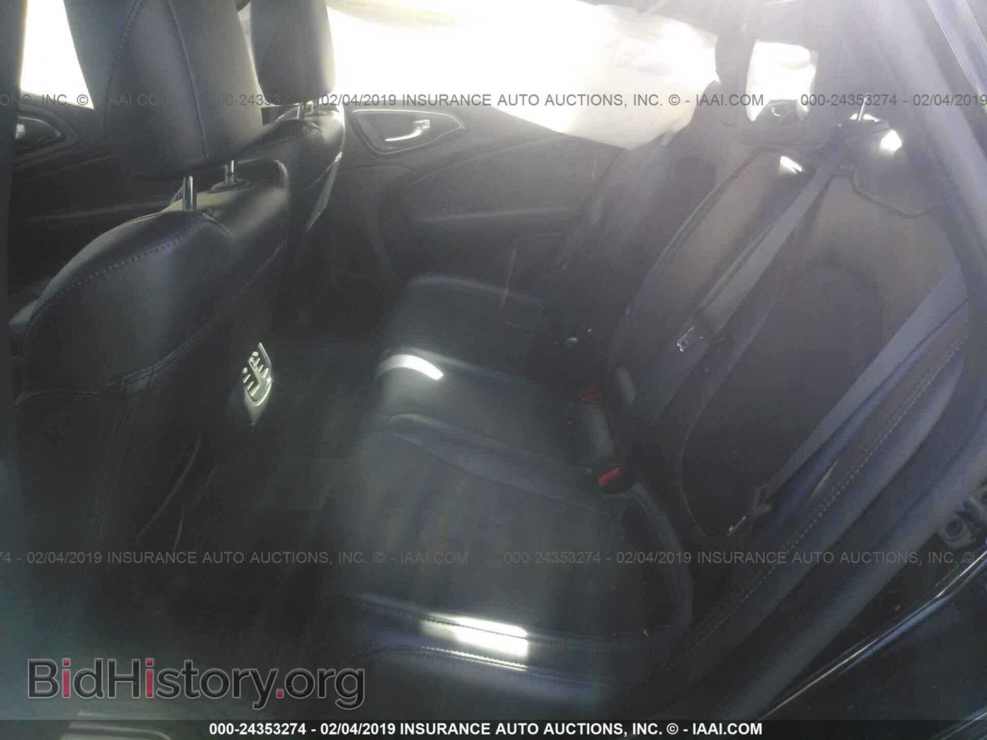2015 CHRYSLER 200 - VIN: 1C3CCCBB3FN748875 - Photo 8