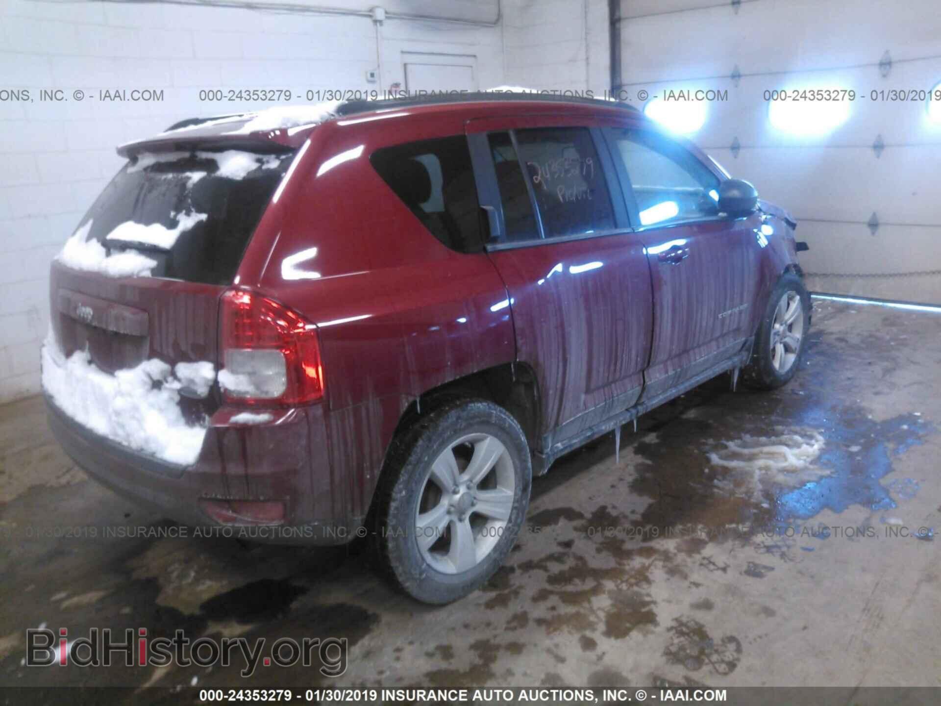 2011 JEEP COMPASS - VIN: 1J4NT1FA2BD139491 - Photo 4