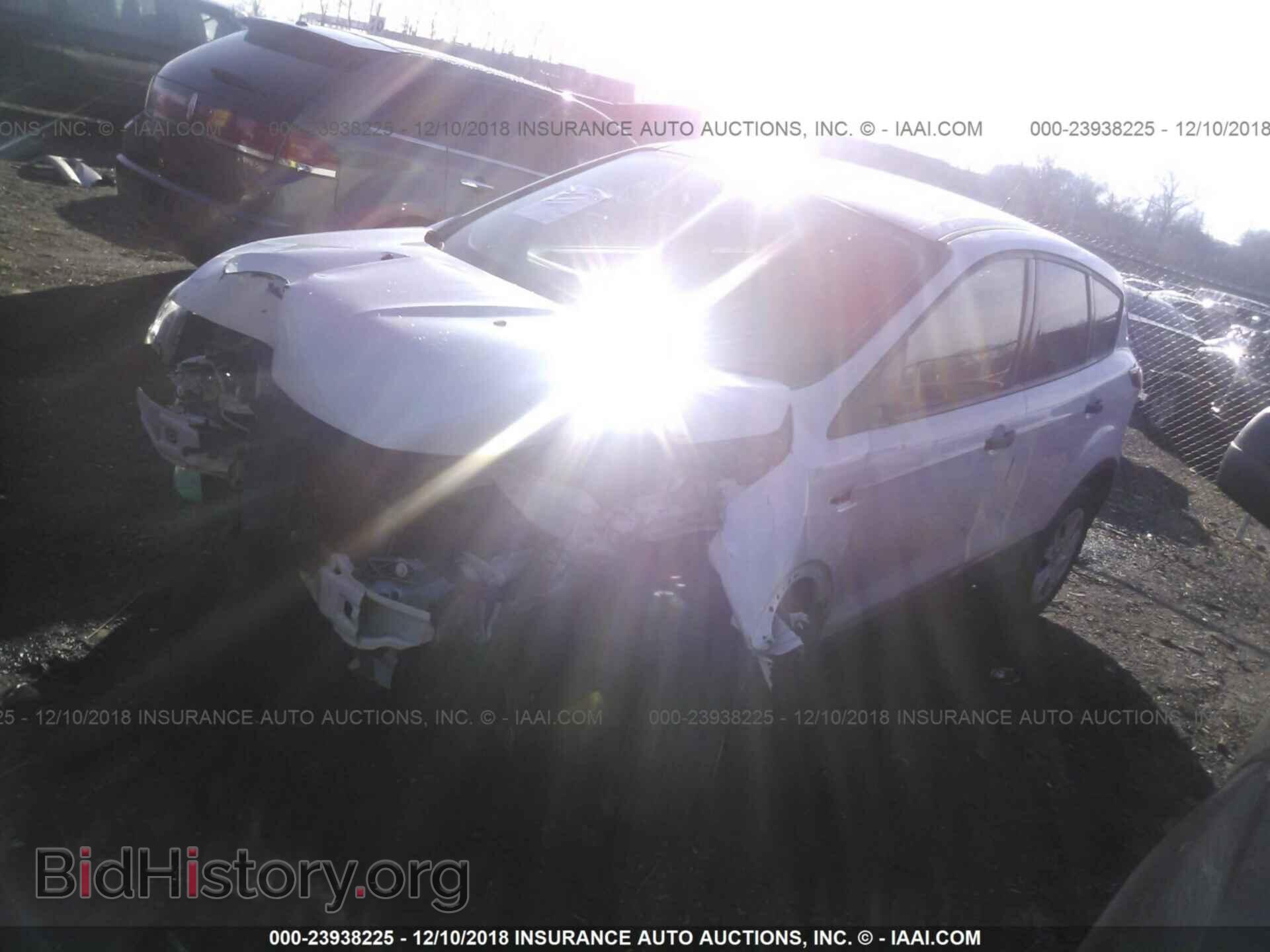 2015 FORD ESCAPE - VIN: 1FMCU0F75FUC82946 - Фото 2