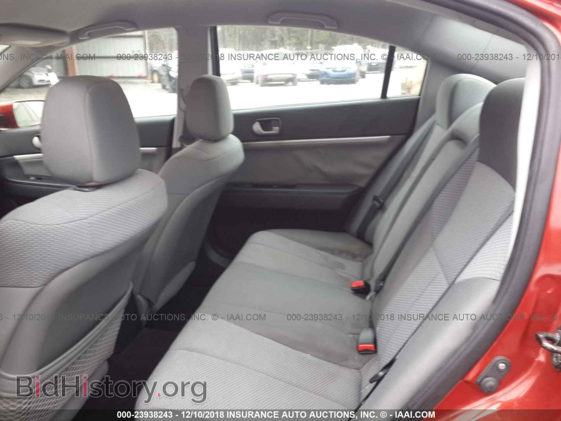 2010 MITSUBISHI GALANT - VIN: 4A32B2FF6AE011841 - Фото 8