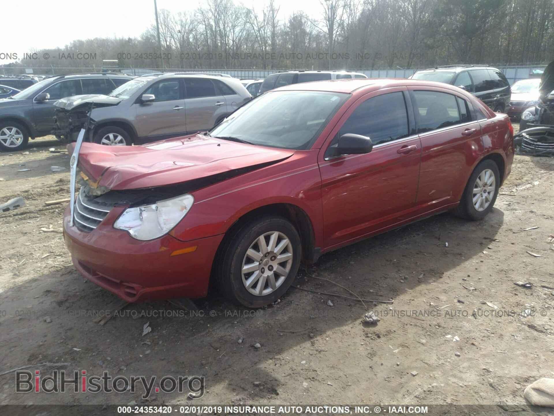 2010 CHRYSLER SEBRING - VIN: 1C3CC4FB5AN121247 - Фото 2