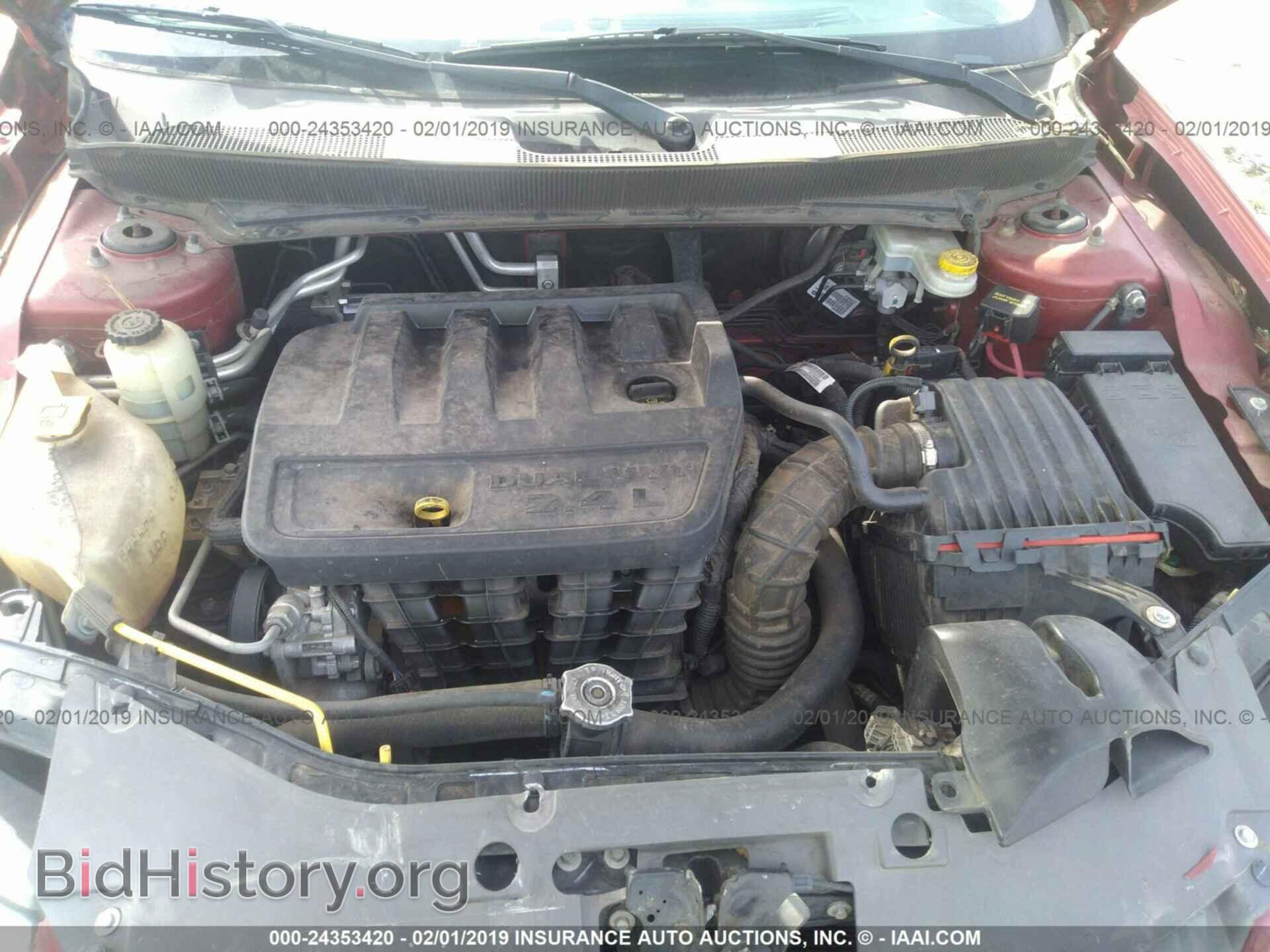 2010 CHRYSLER SEBRING - VIN: 1C3CC4FB5AN121247 - Фото 10