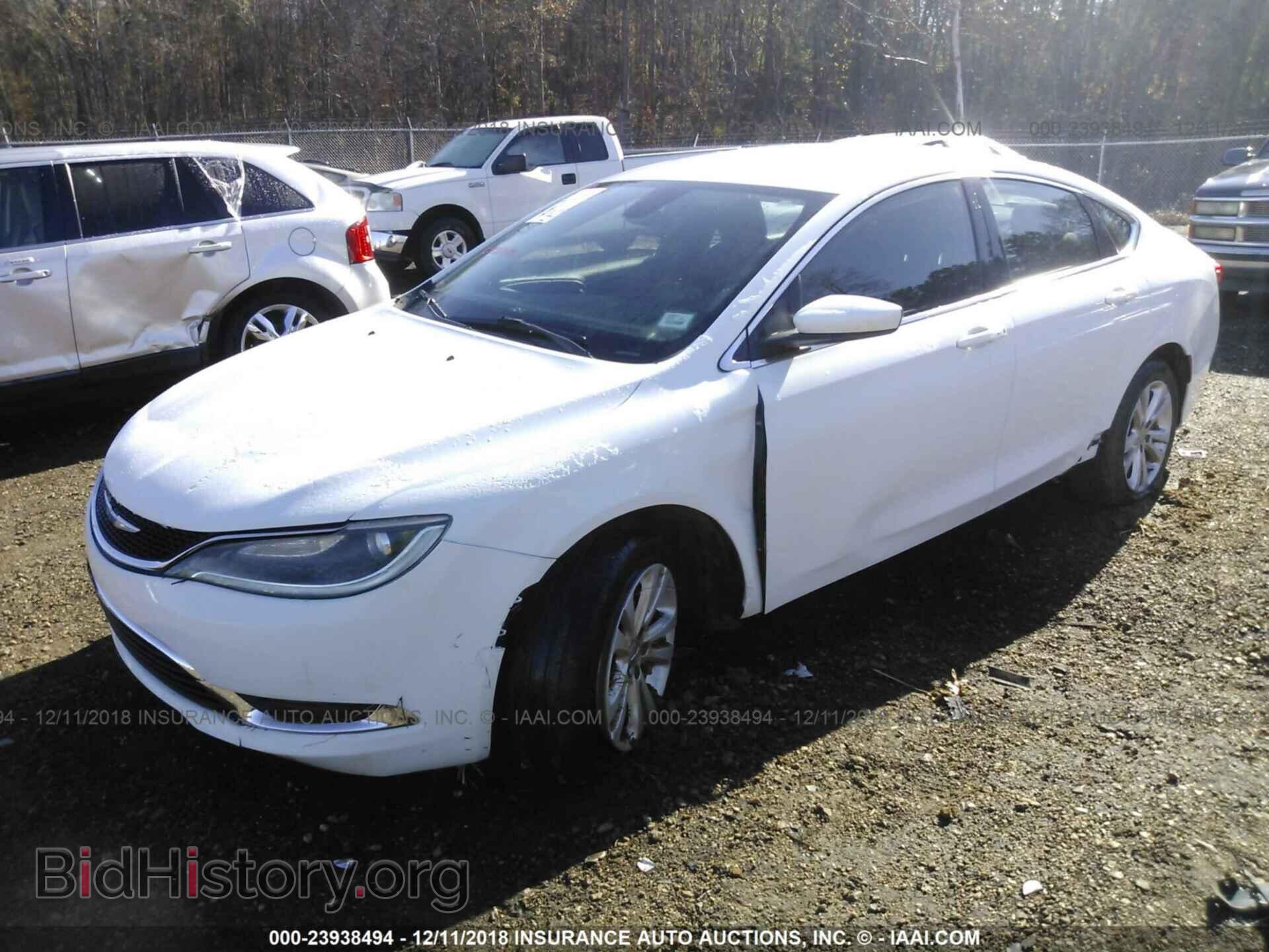 2015 CHRYSLER 200 - VIN: 1C3CCCAB5FN659827 - Photo 2