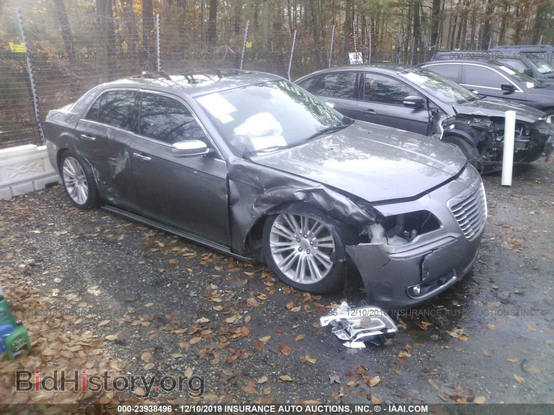 Photo 2C3CA6CT1BH600970 - CHRYSLER 300C 2011