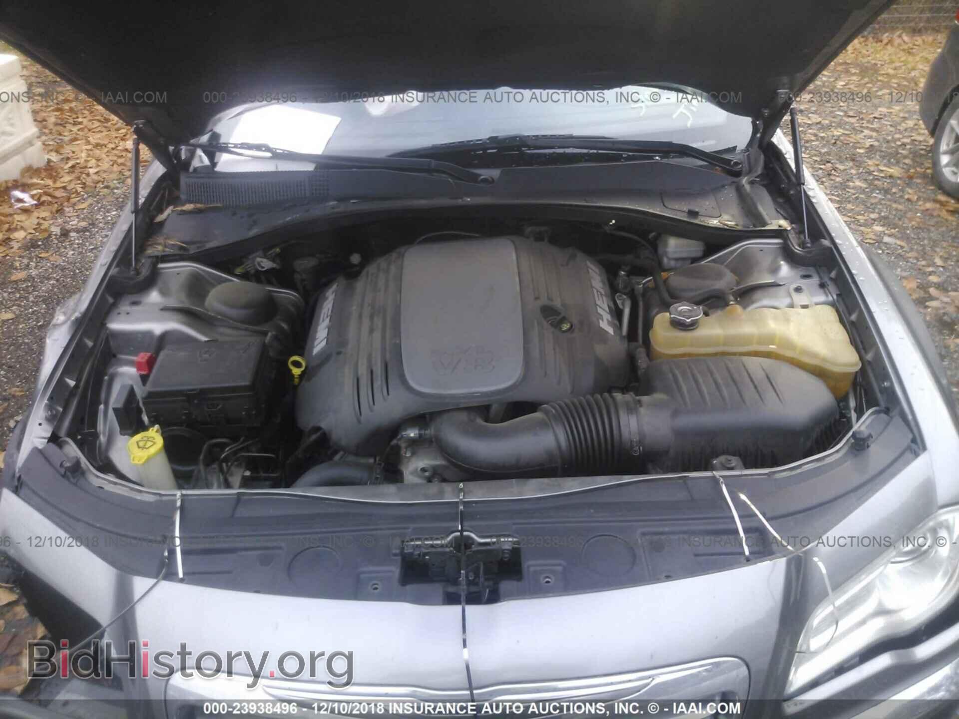 2011 CHRYSLER 300C - VIN: 2C3CA6CT1BH600970 - Фото 10
