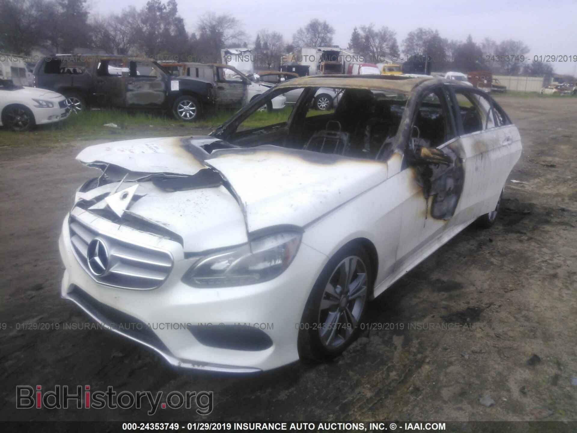 2014 MERCEDES-BENZ E - VIN: WDDHF5KB2EA832346 - Photo 2