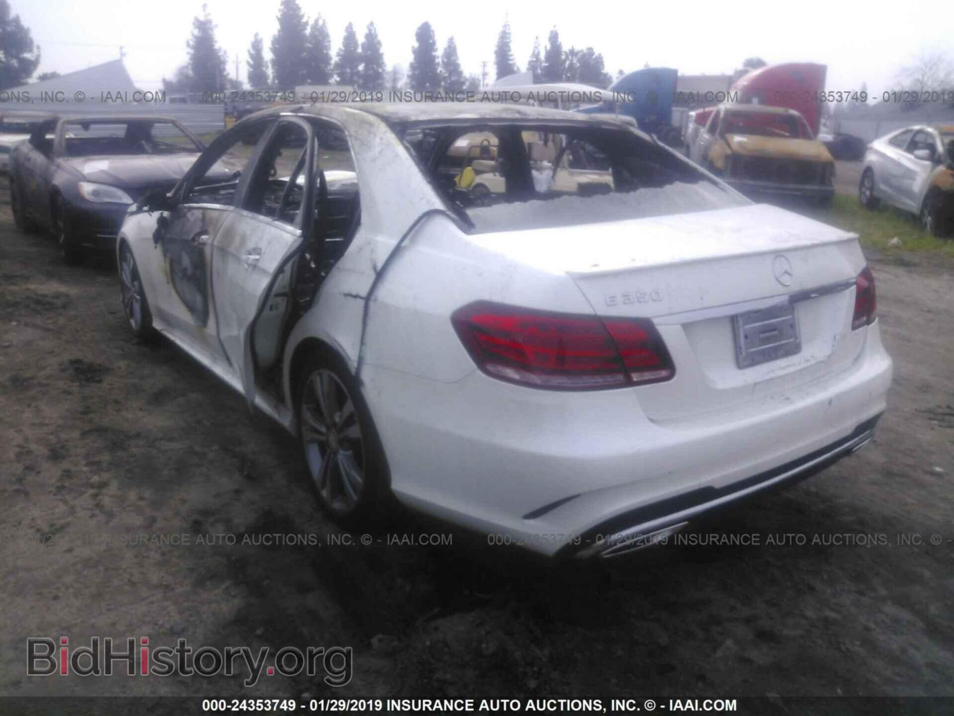 2014 MERCEDES-BENZ E - VIN: WDDHF5KB2EA832346 - Photo 3