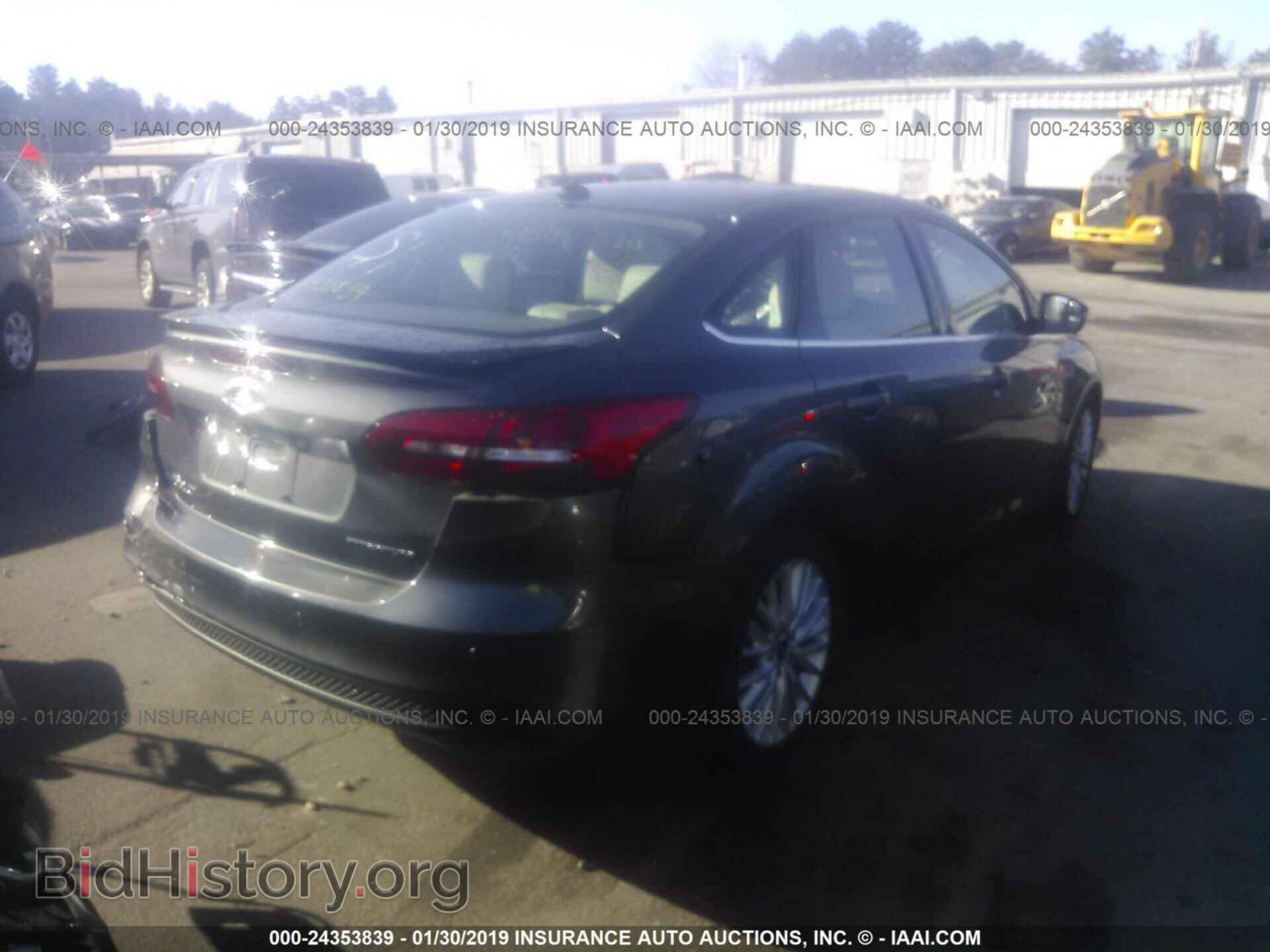 2018 FORD FOCUS - VIN: 1FADP3J2XJL294267 - Photo 4