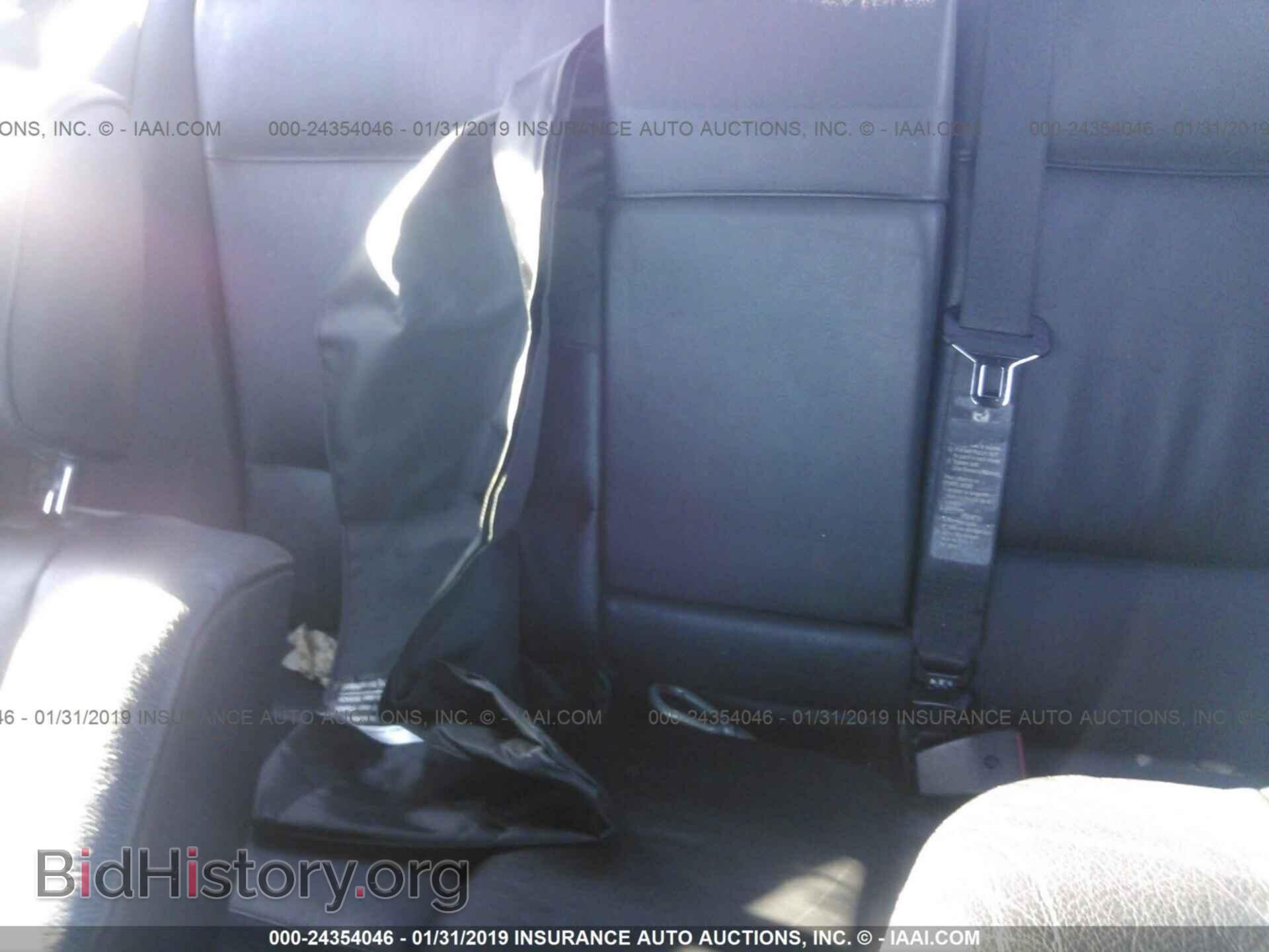 2004 BMW 330 - VIN: WBAEV53454KM06558 - Фото 8