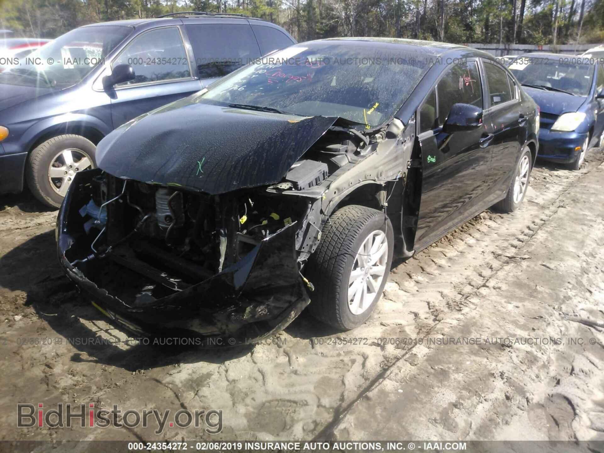 2012 HONDA CIVIC - VIN: 2HGFB2F86CH509766 - Photo 2