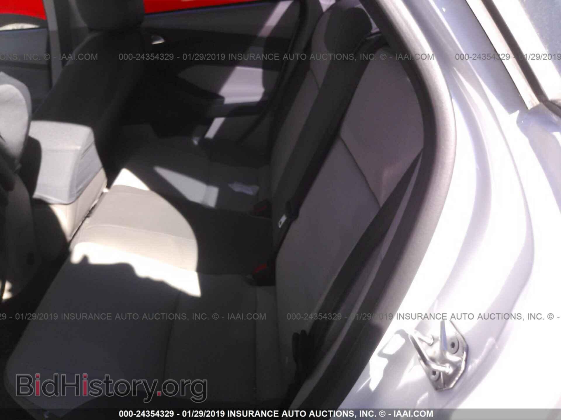 2014 FORD FOCUS - VIN: 1FADP3F25EL381010 - Photo 8