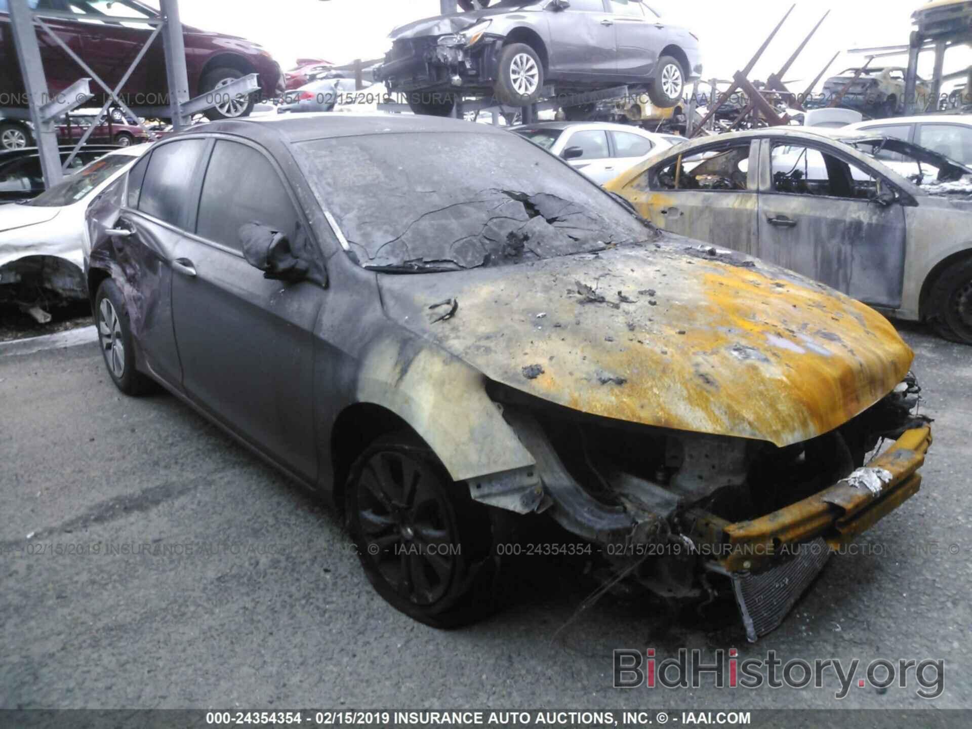 Photo 1HGCR2F39EA110628 - HONDA ACCORD 2014