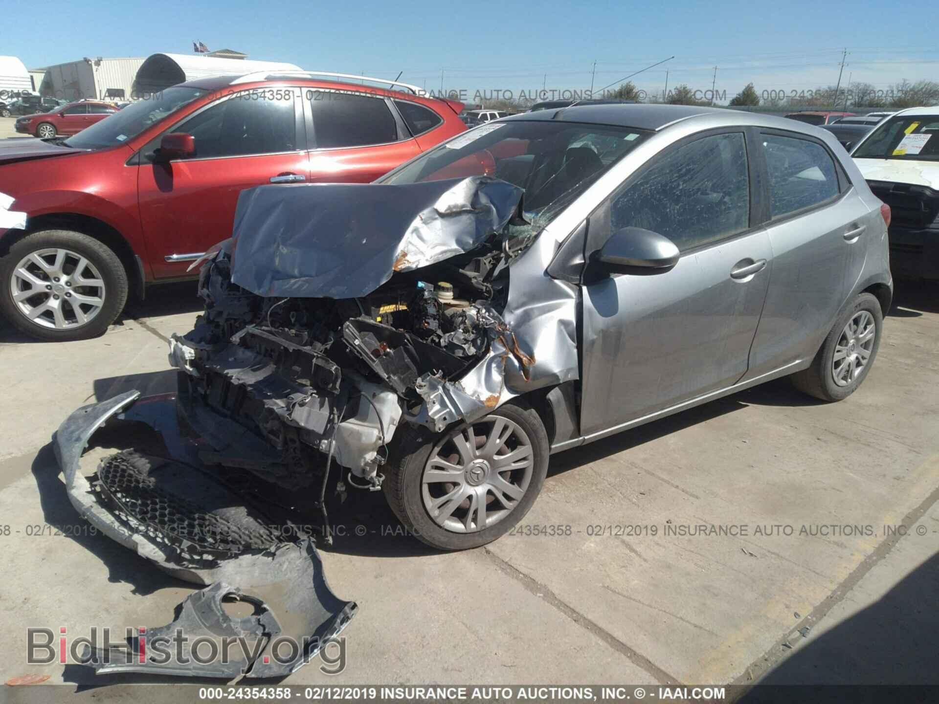 2013 MAZDA MAZDA2 - VIN: JM1DE1KY3D0153327 - Фото 2